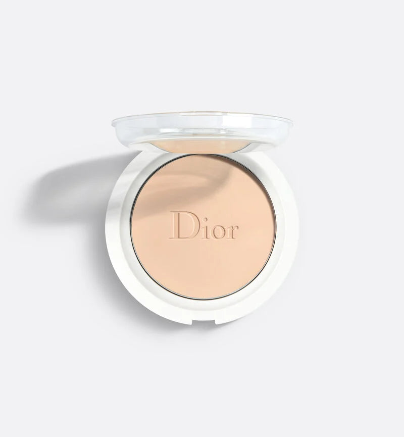 Diorsnow Compact Foundation Refill: Moisture-lock & Brightening