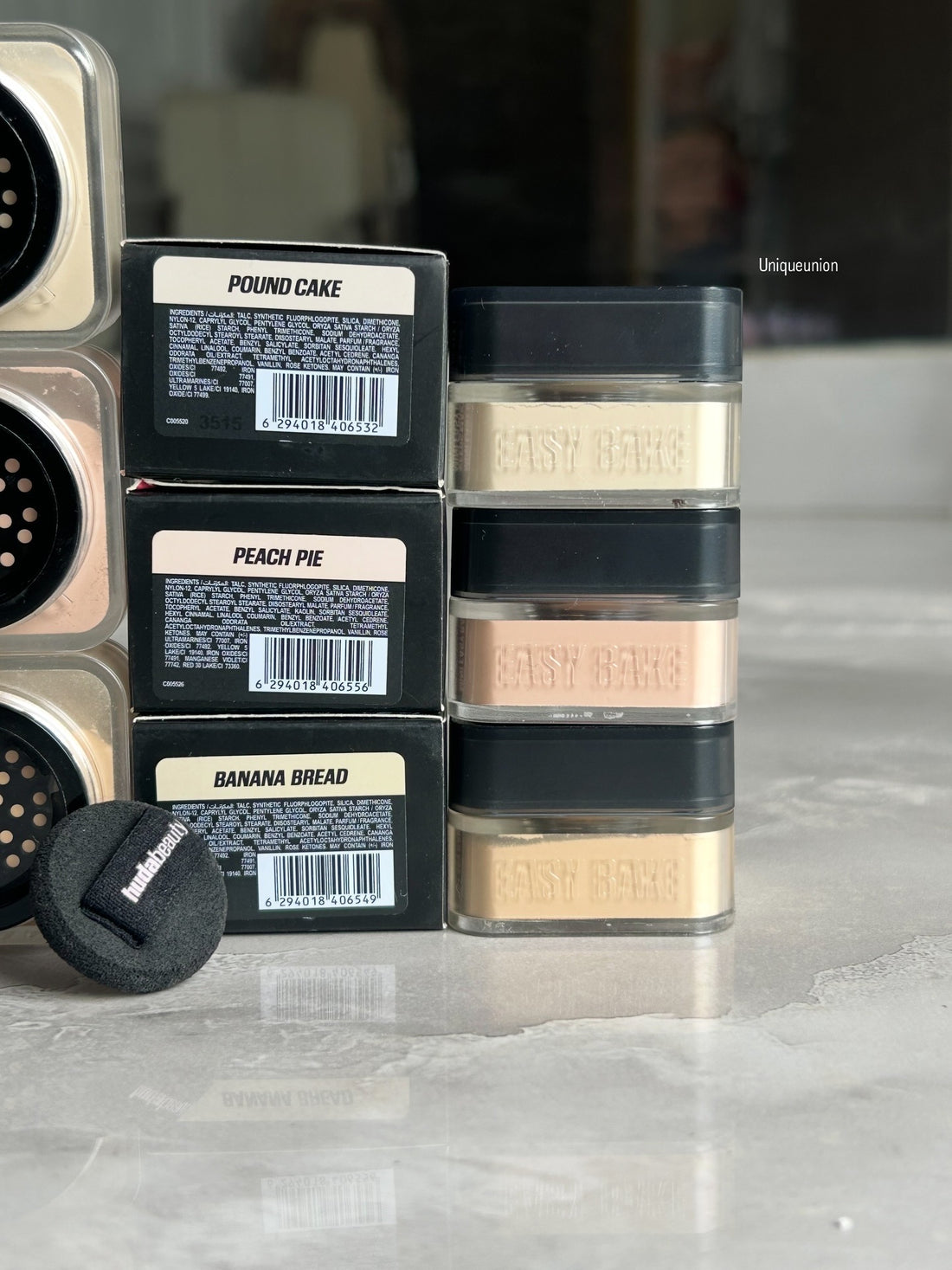 Huda Beauty MINI EASY BAKE LOOSE BAKING & SETTING POWDER