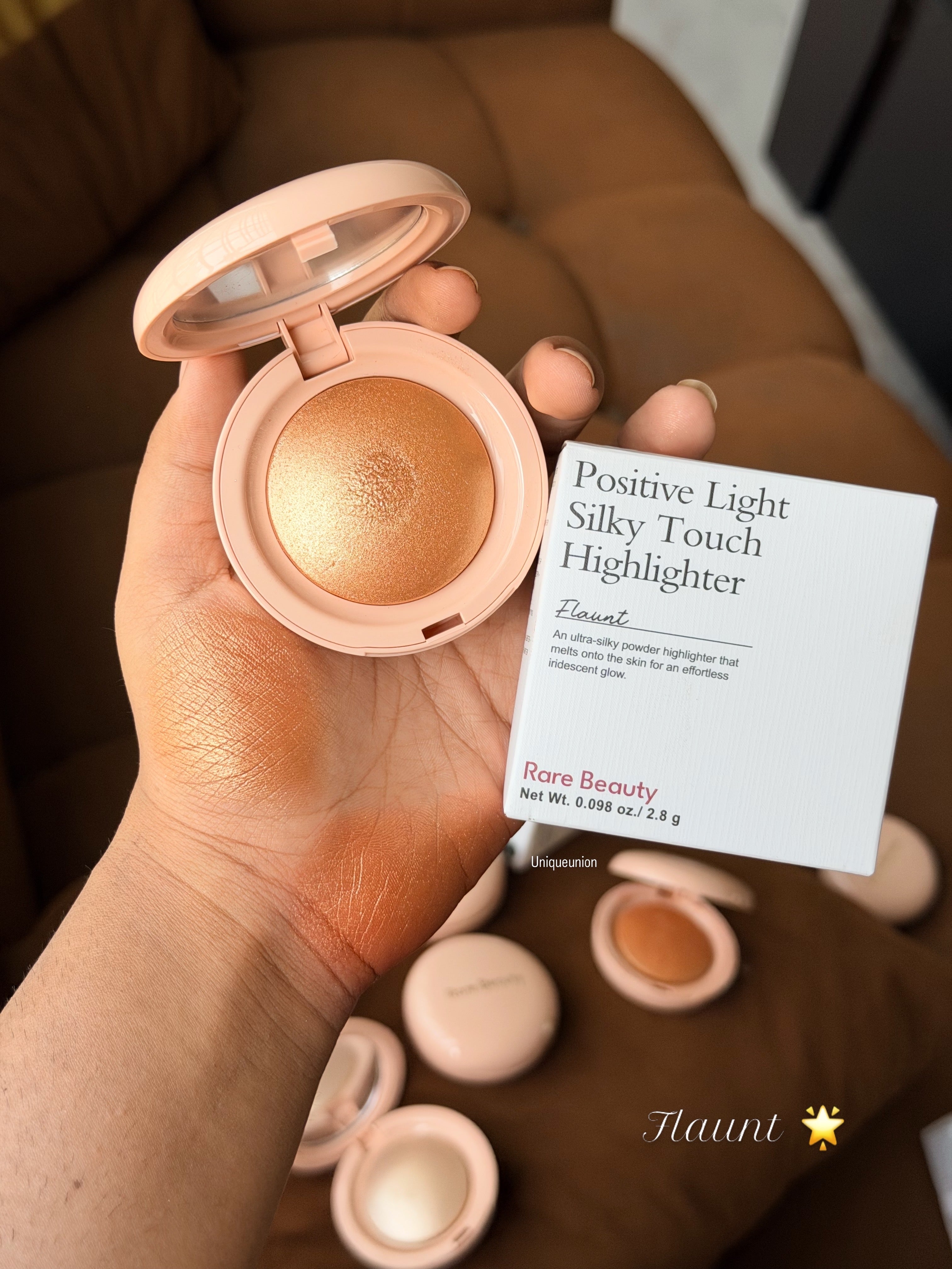 Rare Beauty Positive Light Silky Touch Highlighter