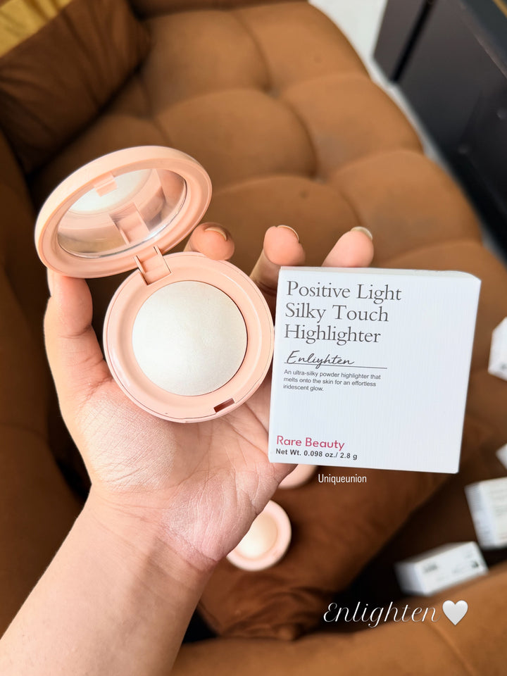 Rare Beauty Positive Light Silky Touch Highlighter