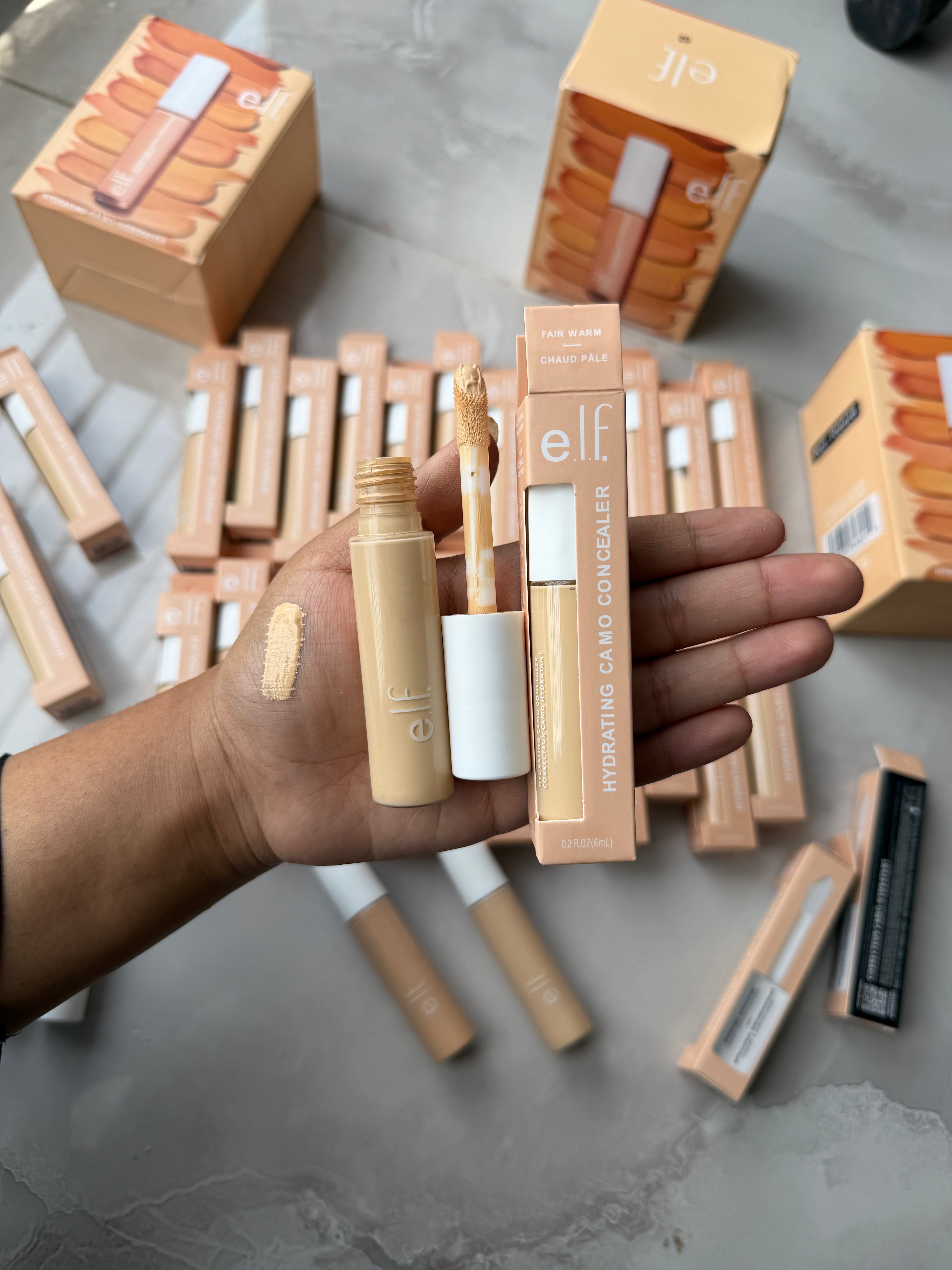 elf - Hydrating Camo Concealer