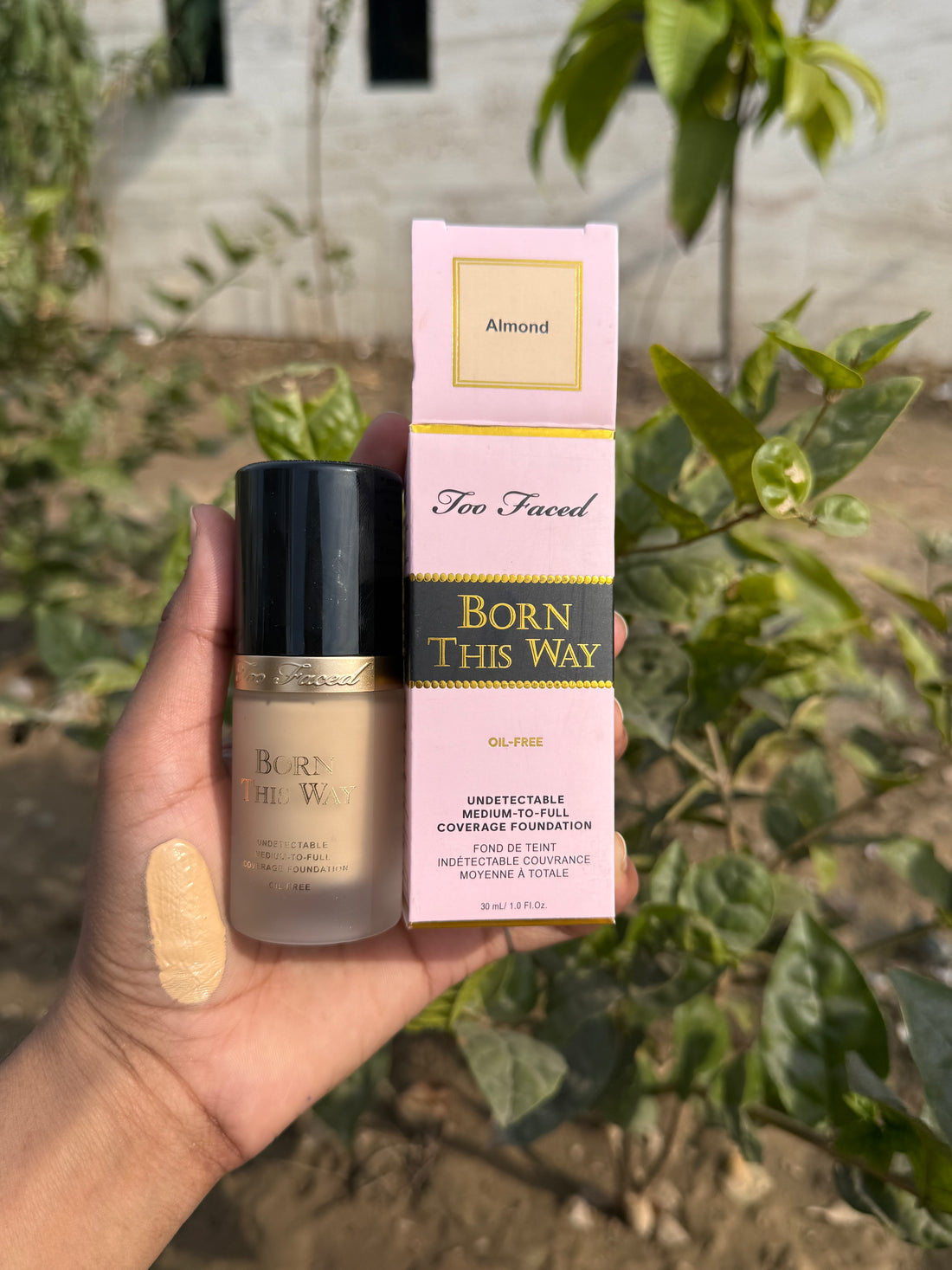 Too Faced Born This Way Foundation Six Shades