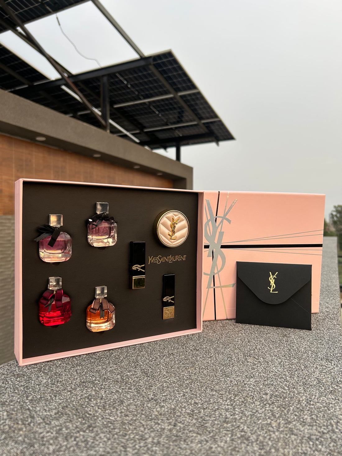 YSL Yves Saint Laurent Mon Paris mini fragrance and beauty gift set