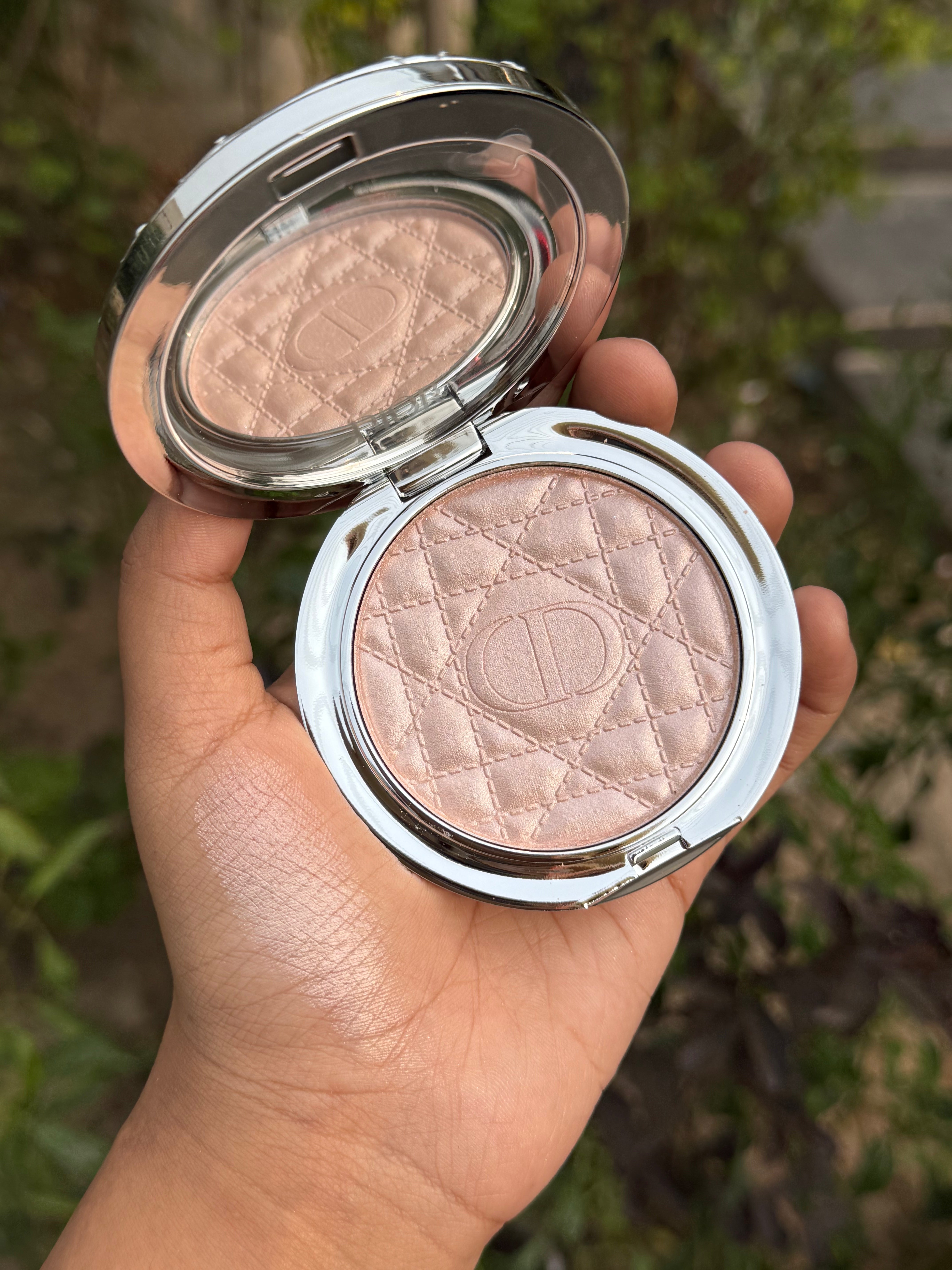 DIOR - Forever Glow Luminizer Highlighter