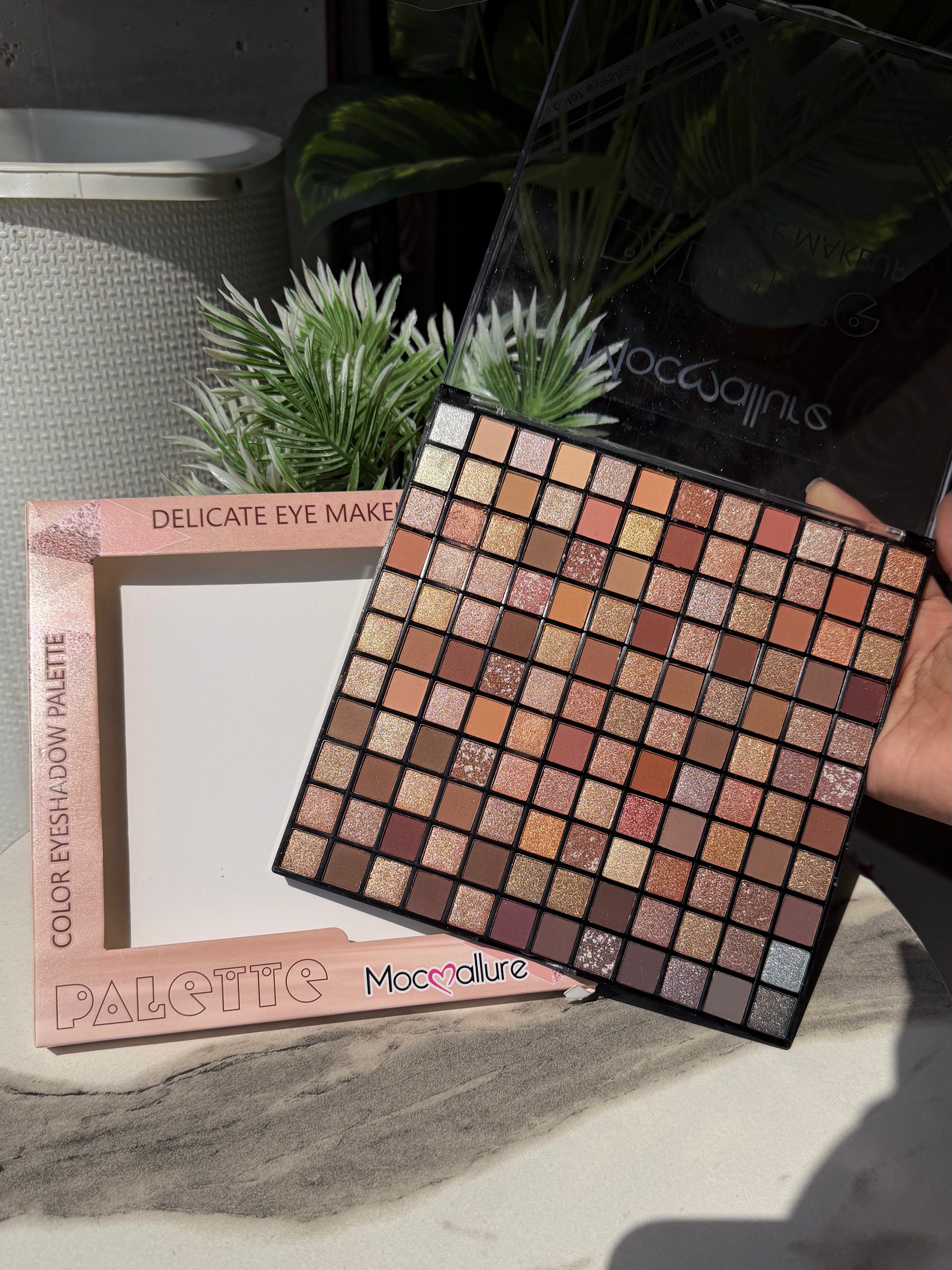 Mocallure delicate eye makeup palette