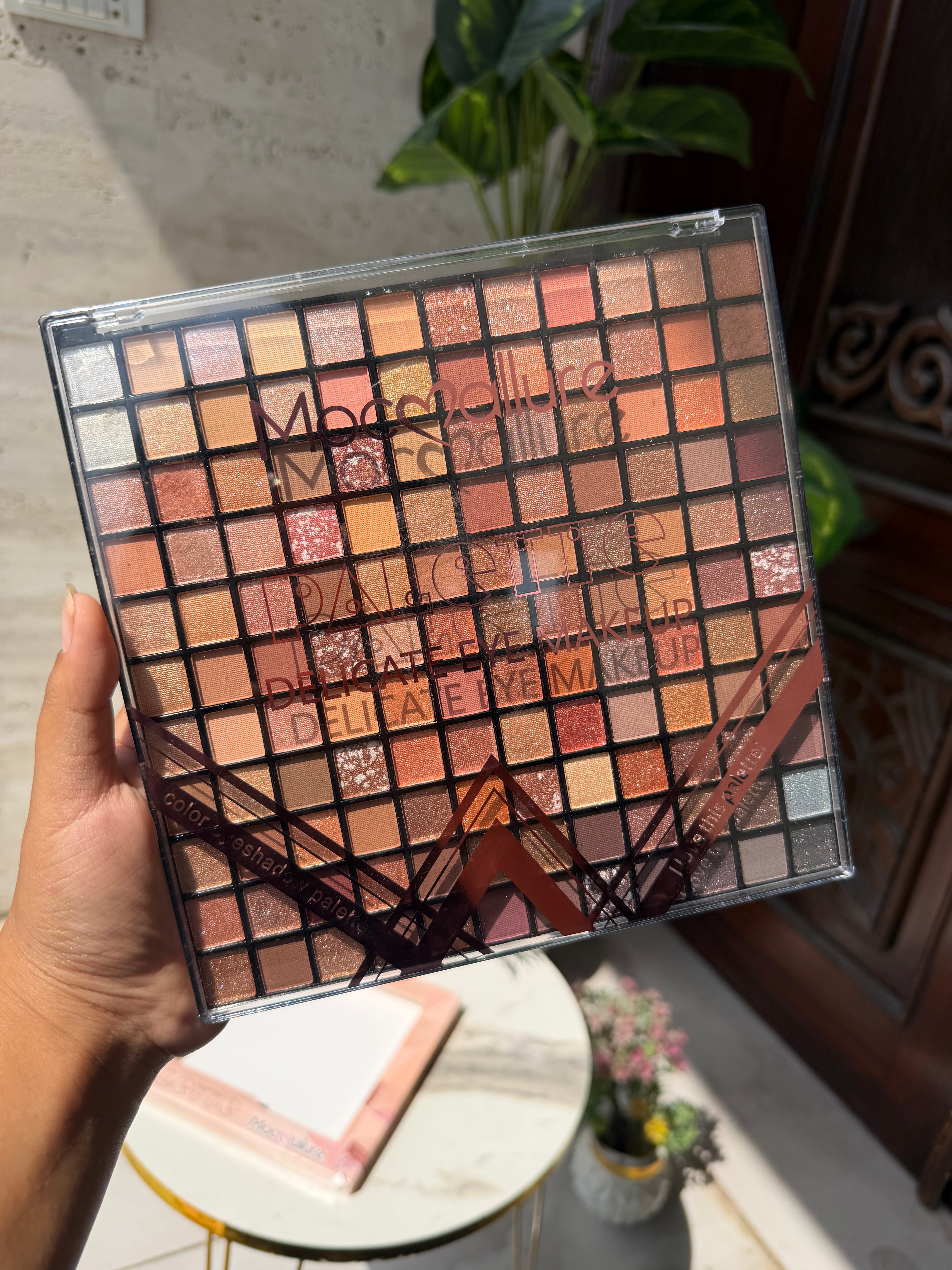 Mocallure delicate eye makeup palette