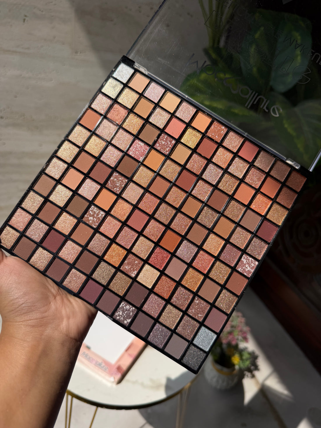 Mocallure delicate eye makeup palette