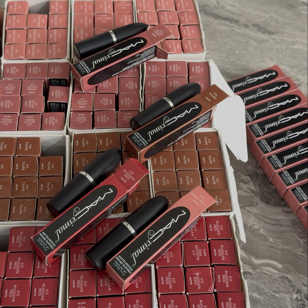 MAC Matte Lipstick ( limited stock )