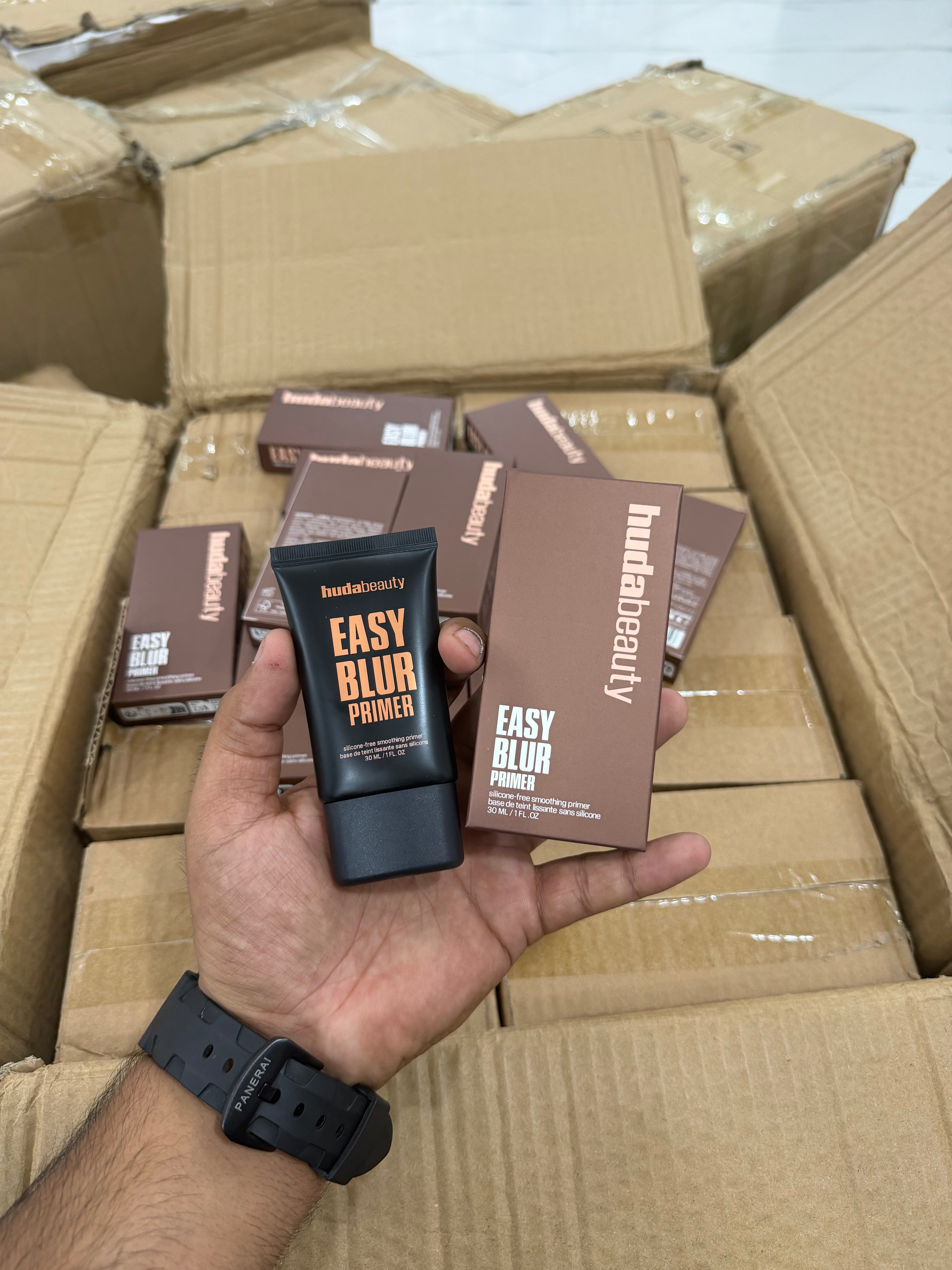 Huda Beauty Easy Blur Silicone-Free Smoothing & Pore-Minimizing Primer