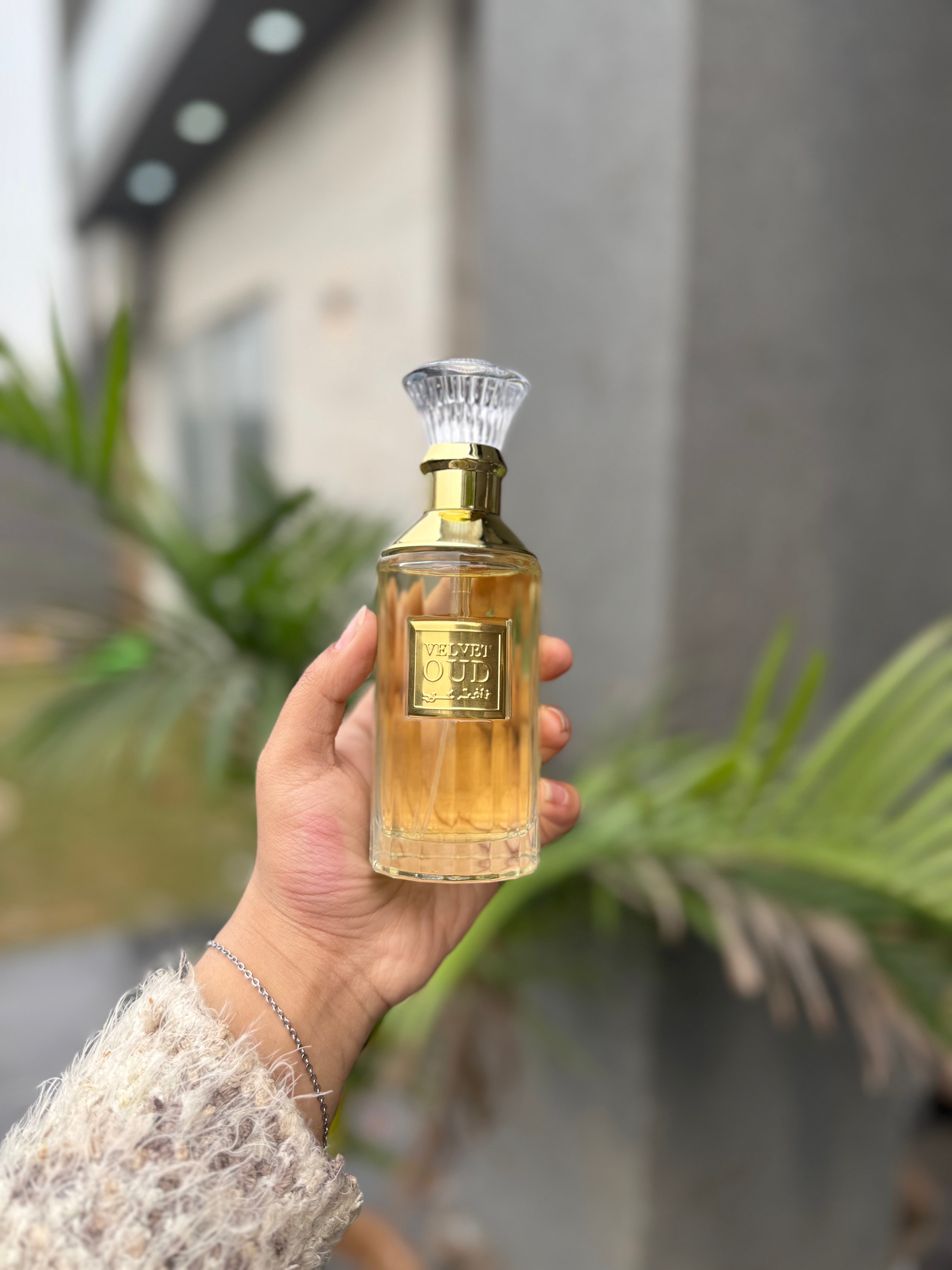 Lattafa Velvet Oud Eau De Parfum (EDP) 100ml