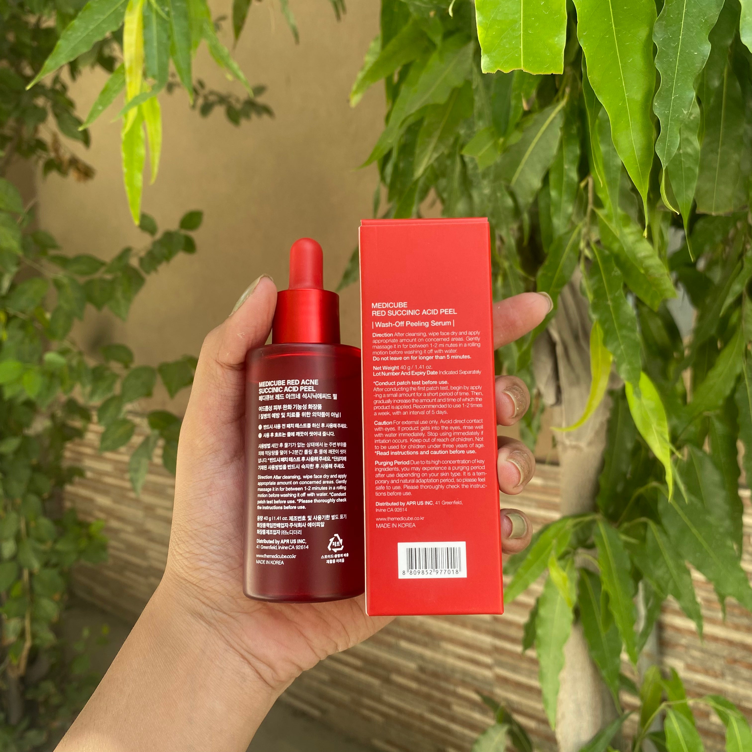 Medicube Red Acne Succinic Acid Peel 40g