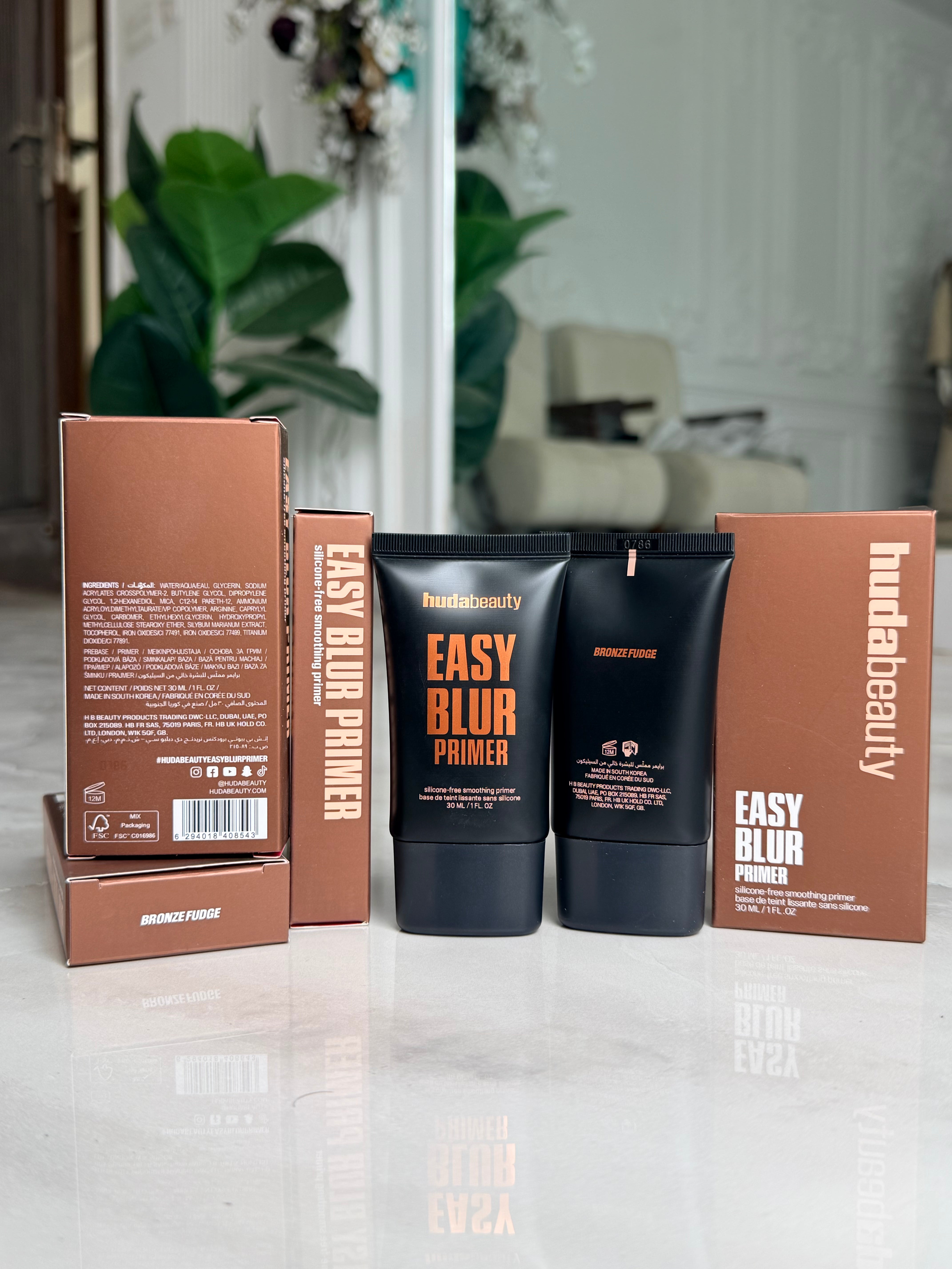 Huda Beauty Easy Blur Silicone-Free Smoothing & Pore-Minimizing Primer