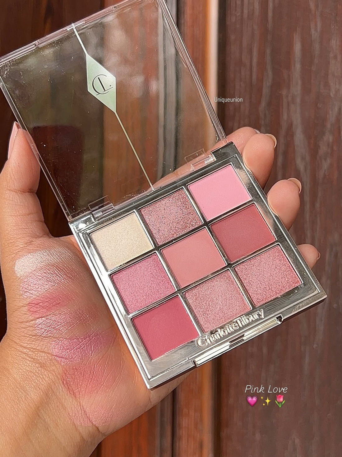 Charlotte Tilbury  Beautifying luxury Eye pellet