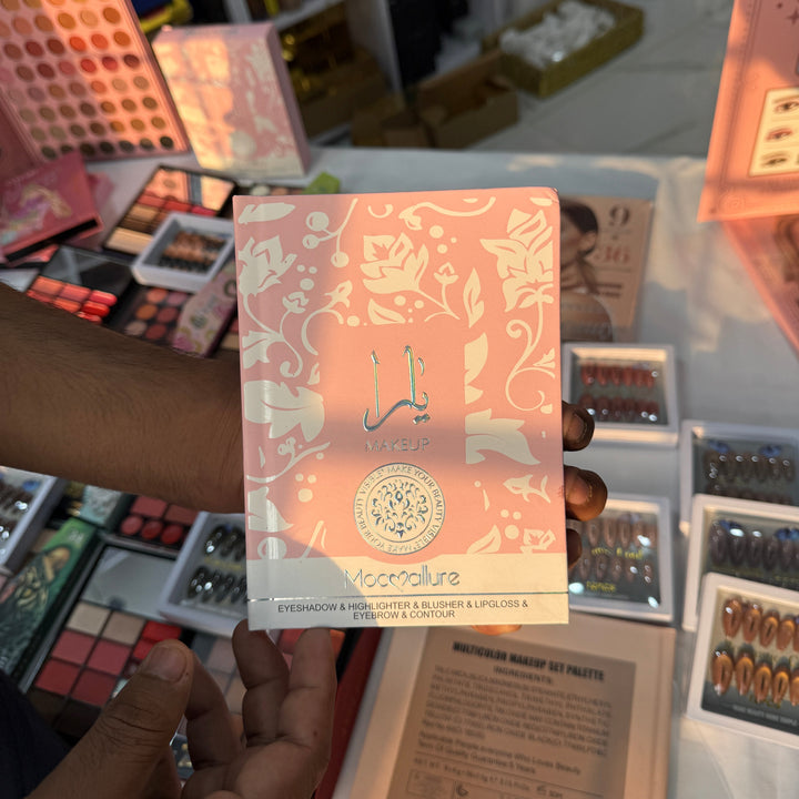 Mocallure Makup BooK