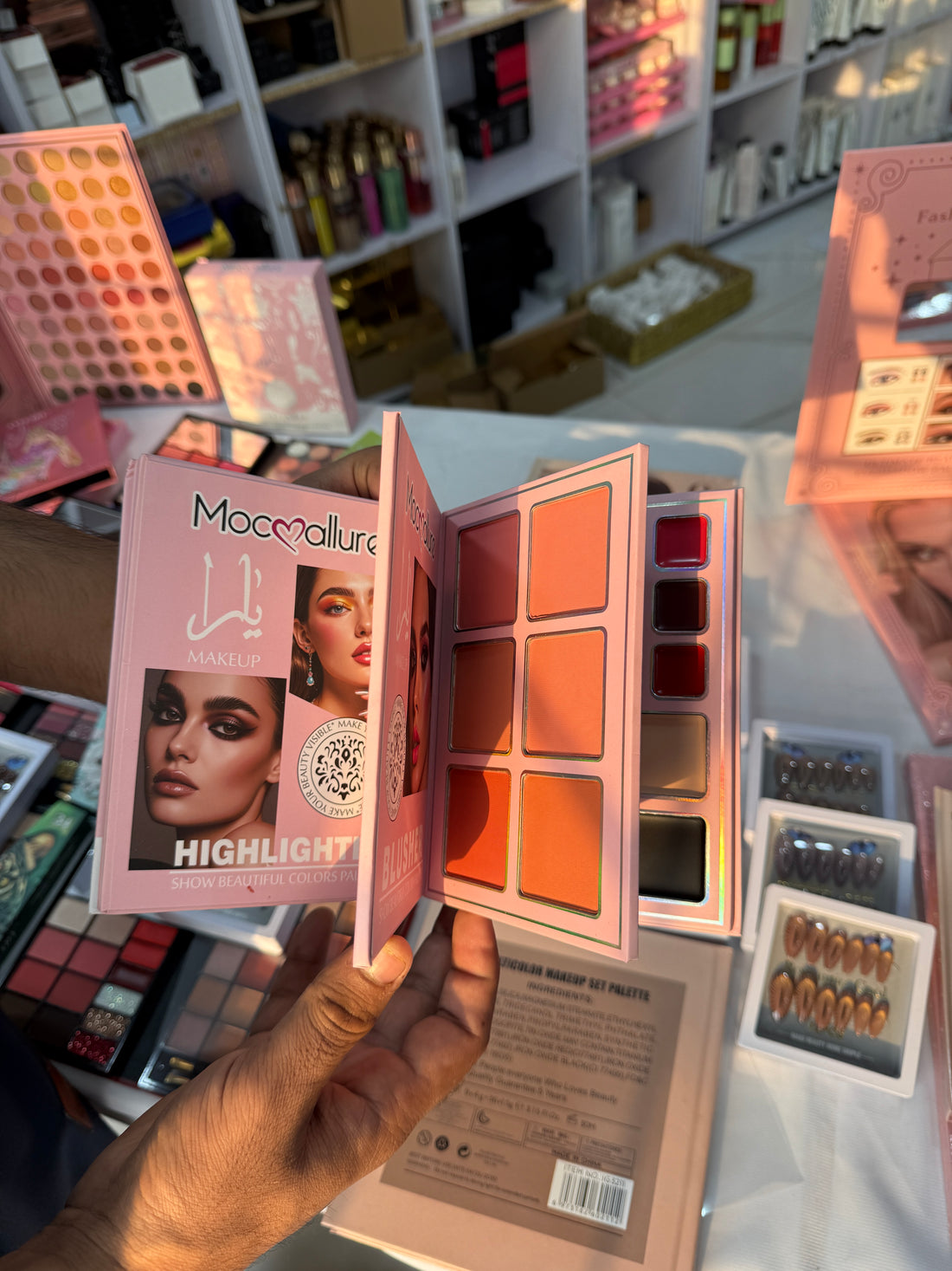 Mocallure Makup BooK