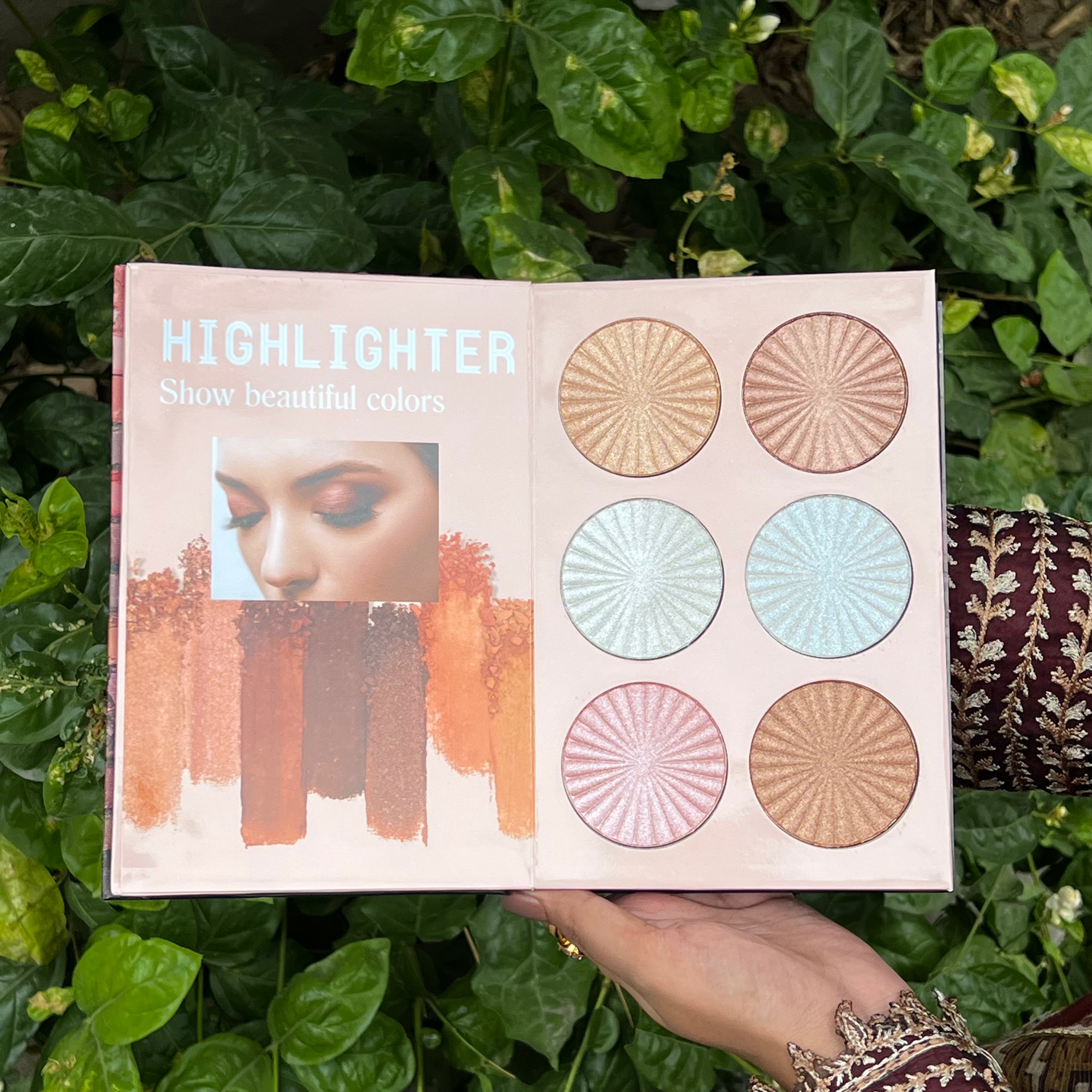 Mocallure Ultimate Utopia Makeup Book Palette