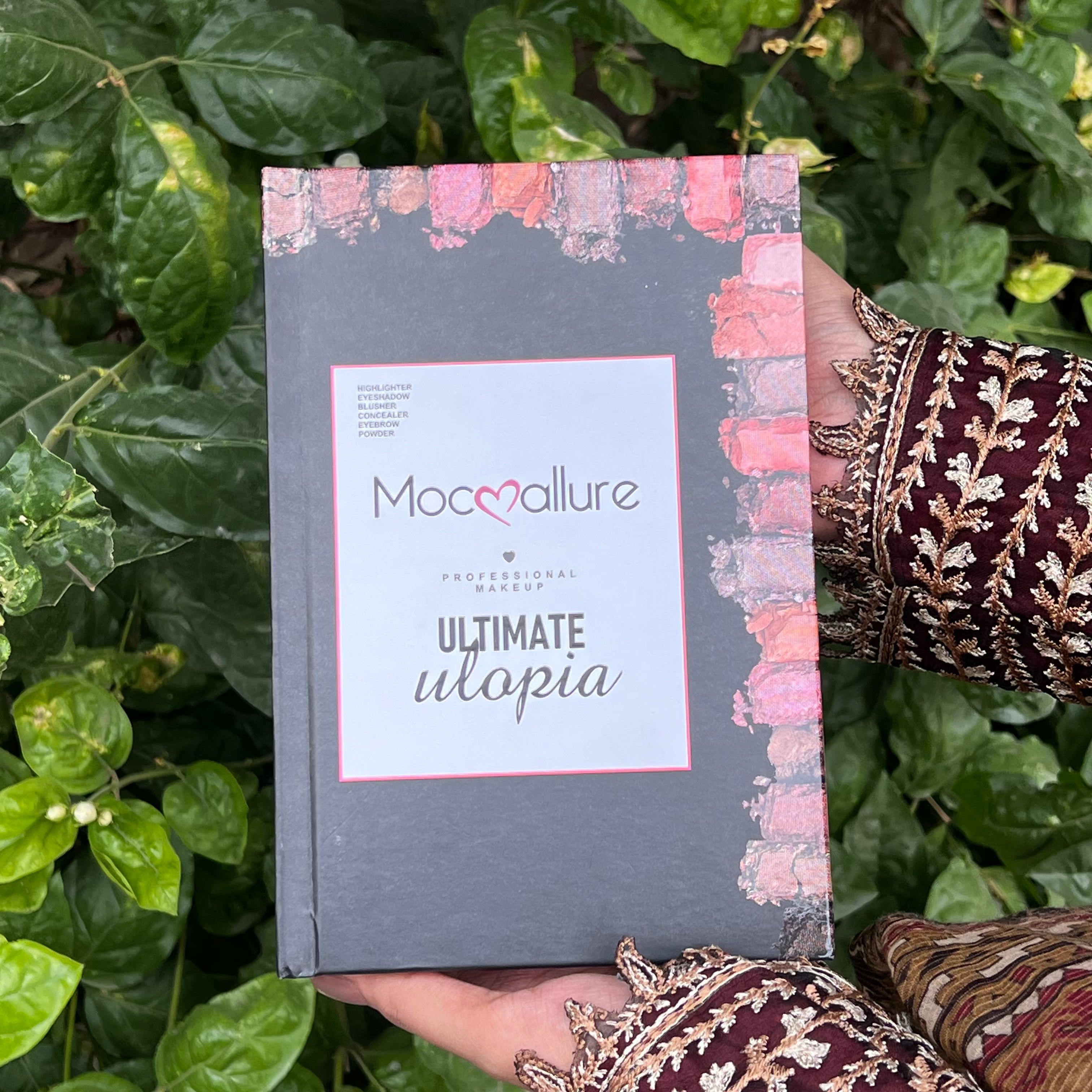 Mocallure Ultimate Utopia Makeup Book Palette
