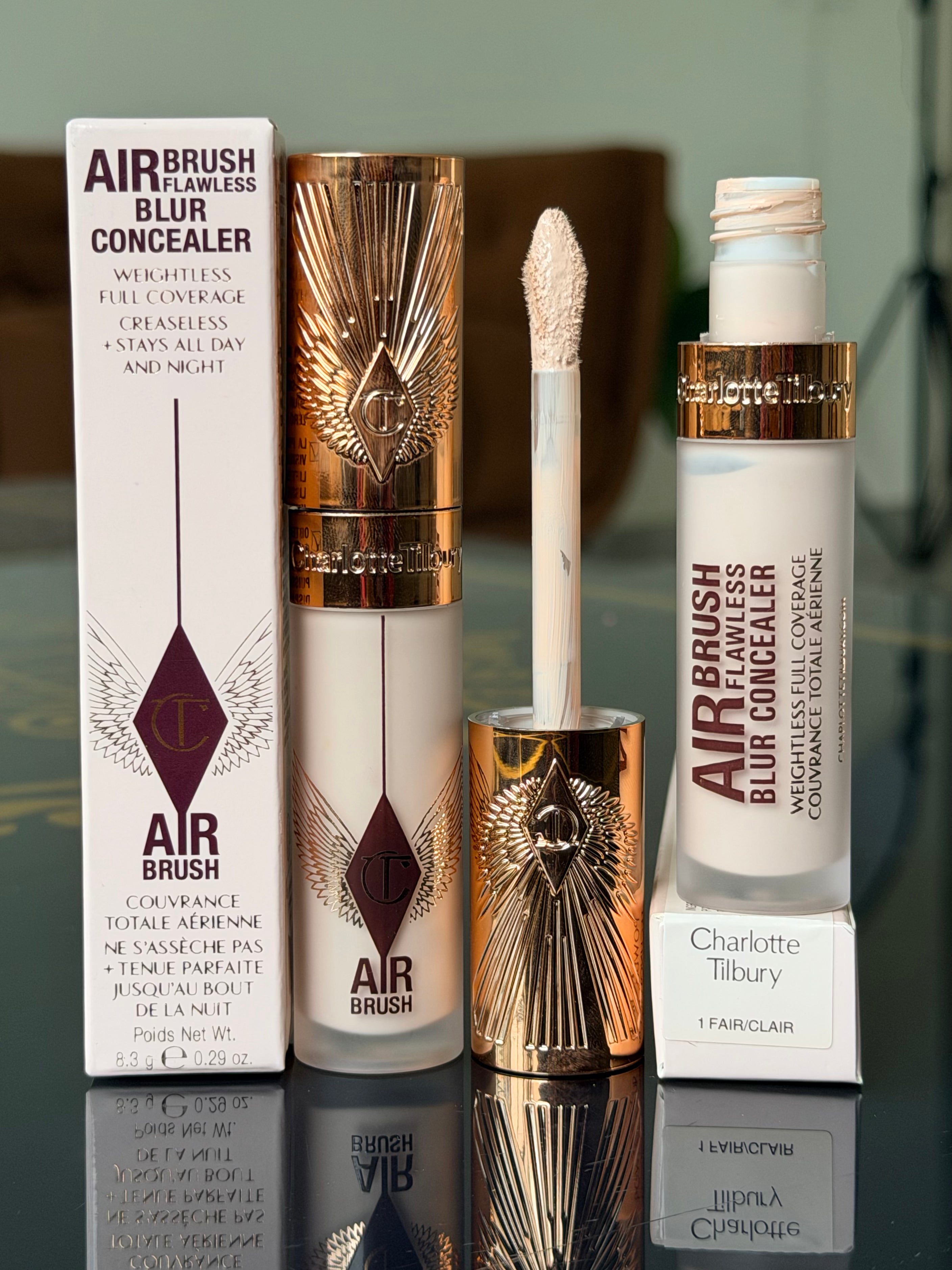 Charlottte Tilbury Air Brush Flawless Blur Concealer