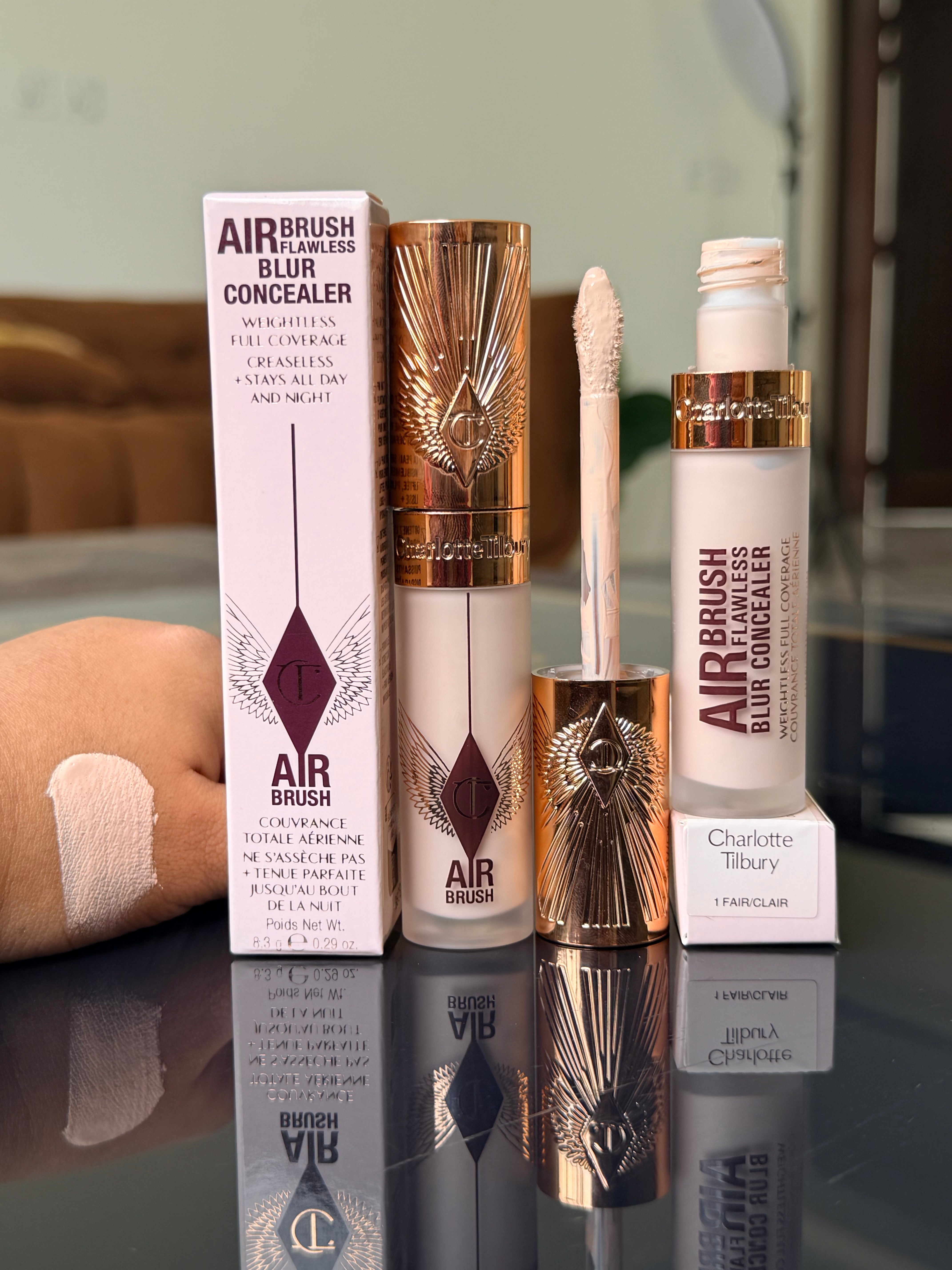 Charlottte Tilbury Air Brush Flawless Blur Concealer