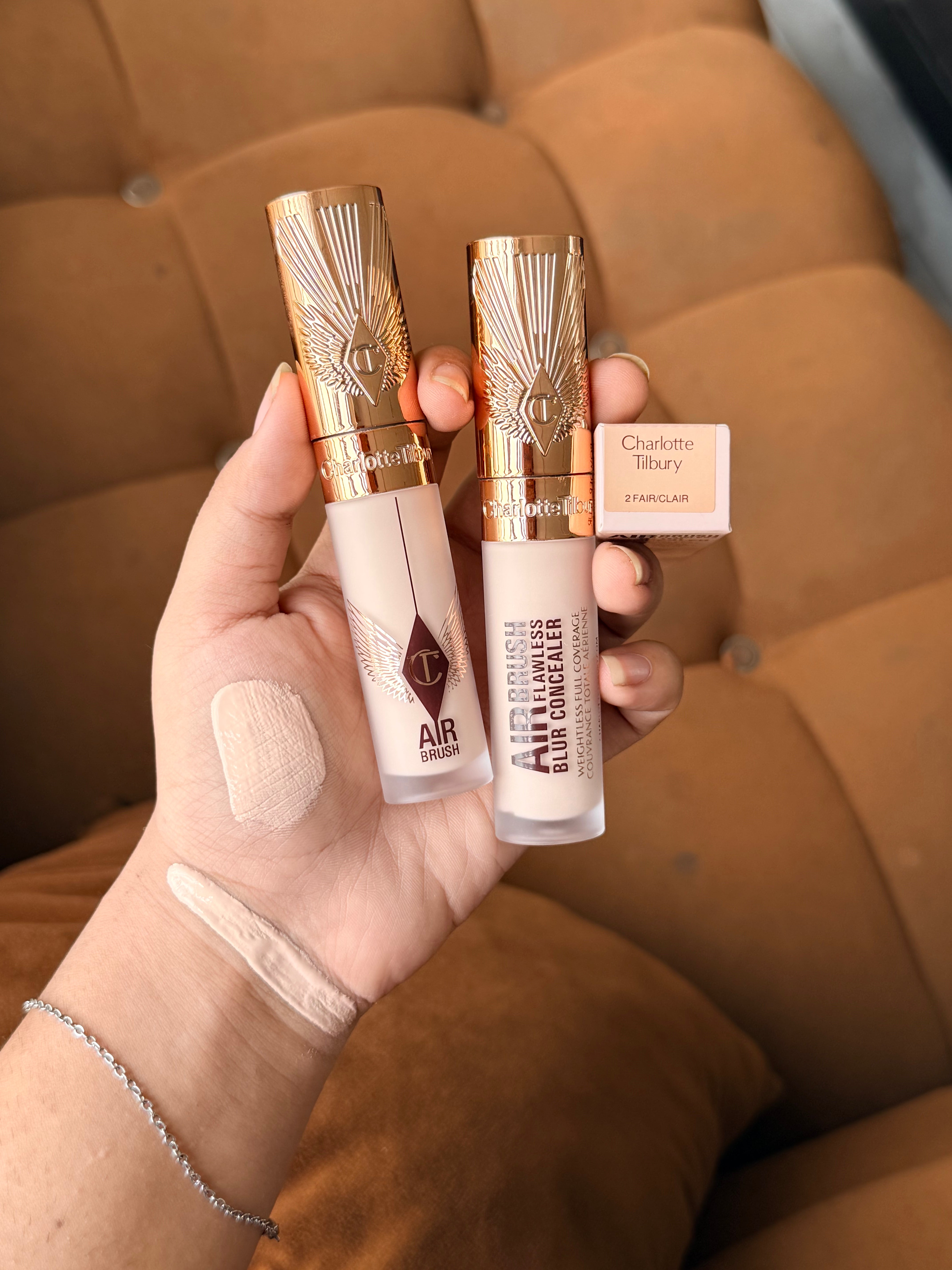 Charlottte Tilbury Air Brush Flawless Blur Concealer