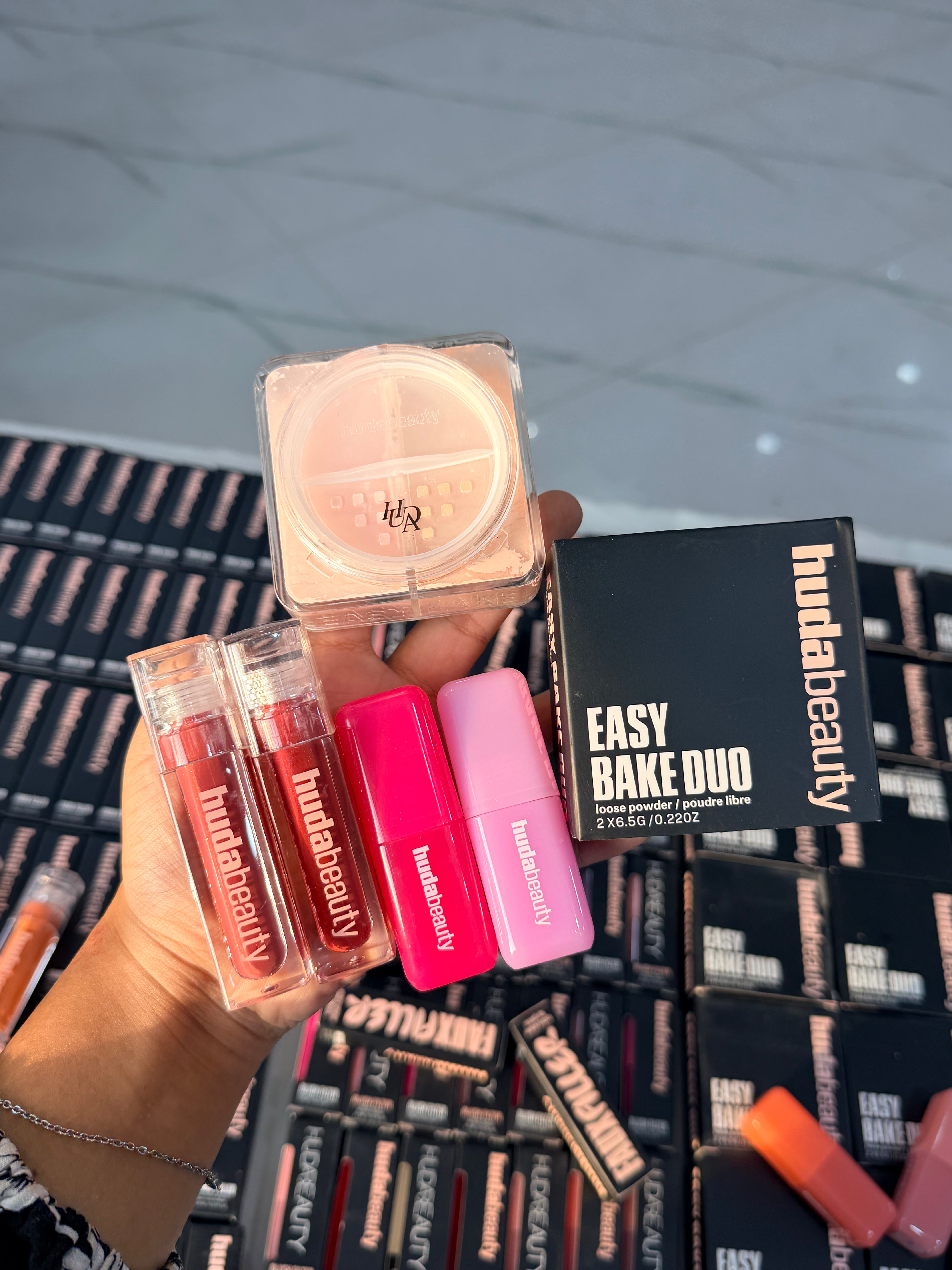DEAL # 1 HUDA BEAUTY EASY BAKE LOSSE POWDER DUO + LIQUID BLUSH + FAUX FILTER LIPGLOSS  ( we will call to confirm shades )