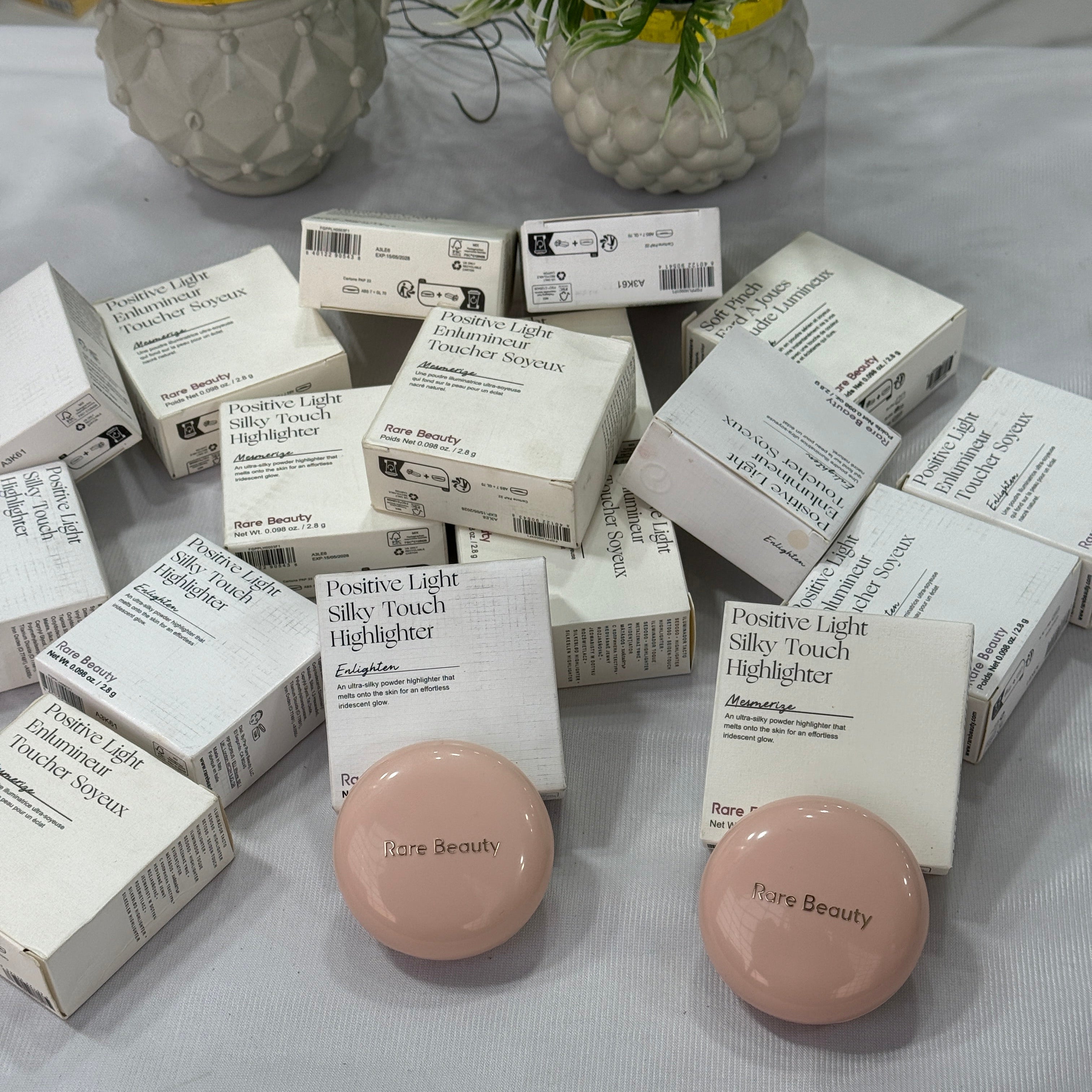 Rare Beauty Positive Light Silky Touch Highlighter