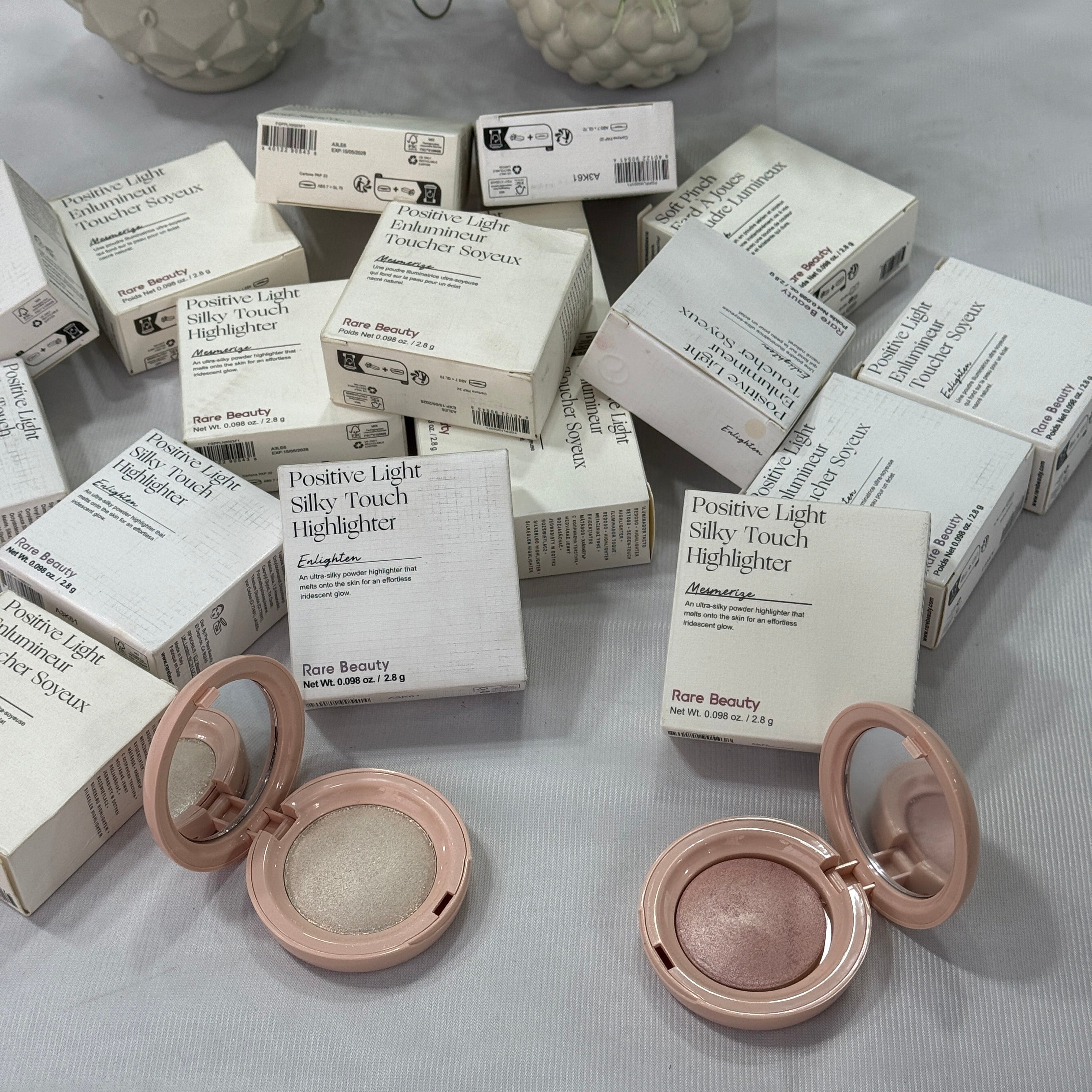 Rare Beauty Positive Light Silky Touch Highlighter