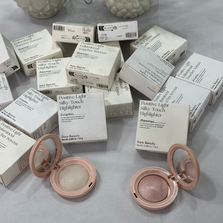 Rare Beauty Positive Light Silky Touch Highlighter