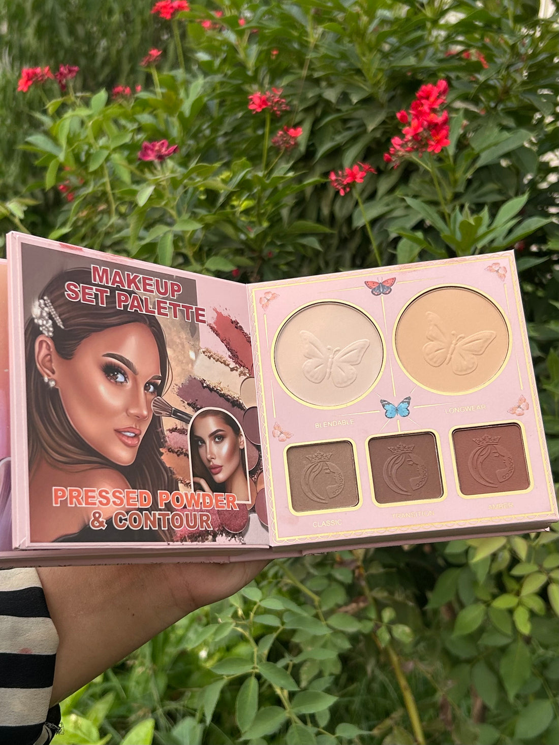 IGOODCO charming makeup set ( 7 pages )
