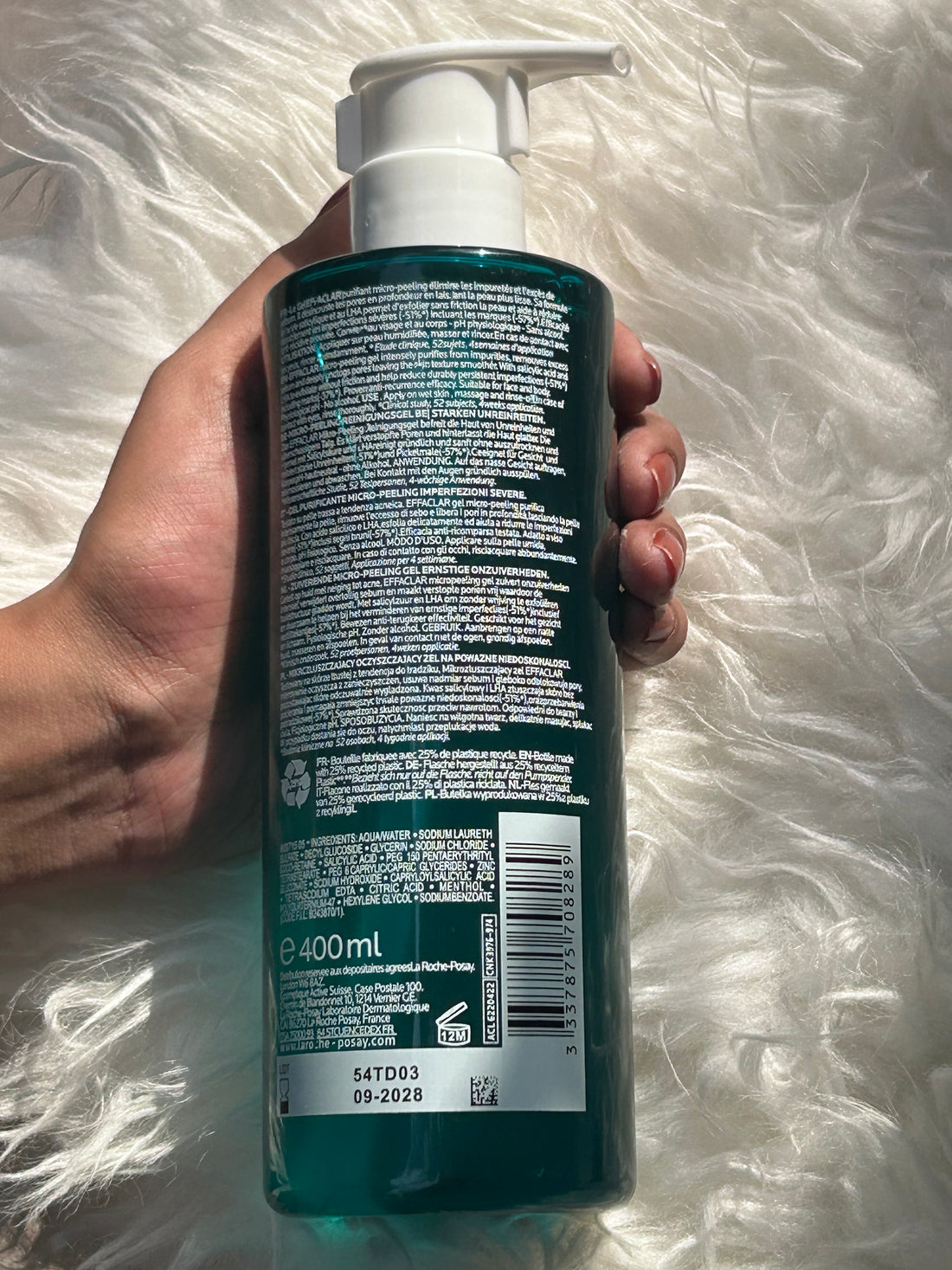 La Roche Posay EFFACLAR Micro Peeling Purifying Gel cleanser  (pump)