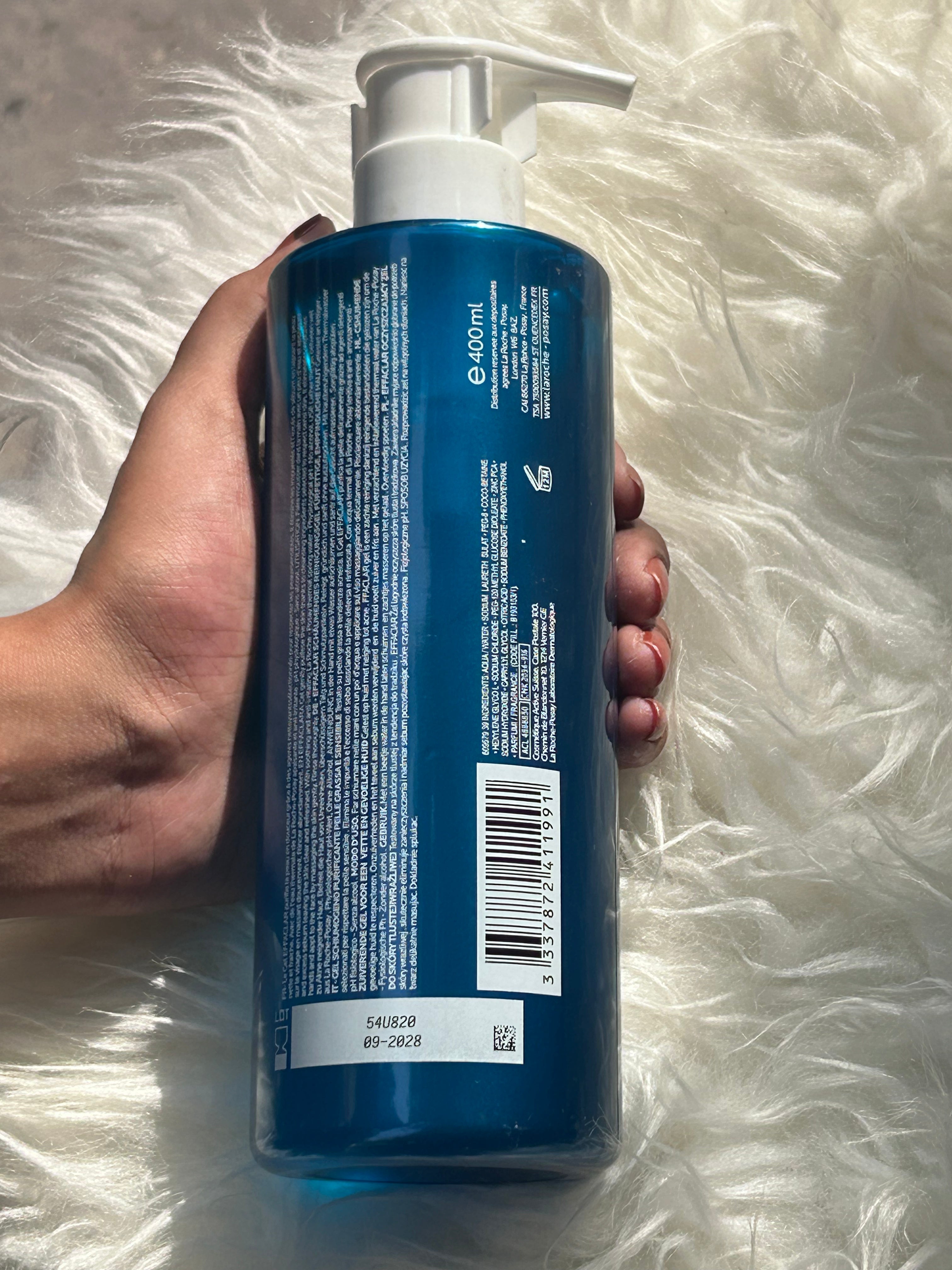 La Roche Posay EFFACLAR Purifying Foaming Gel For Oily Sensitive Skin cleanser (  pump )