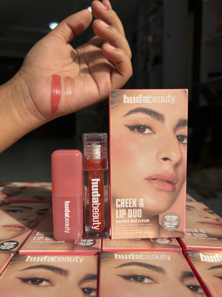 HUDA BEAUTY CHEEK & LIP DUO BERRIES AND CREAM