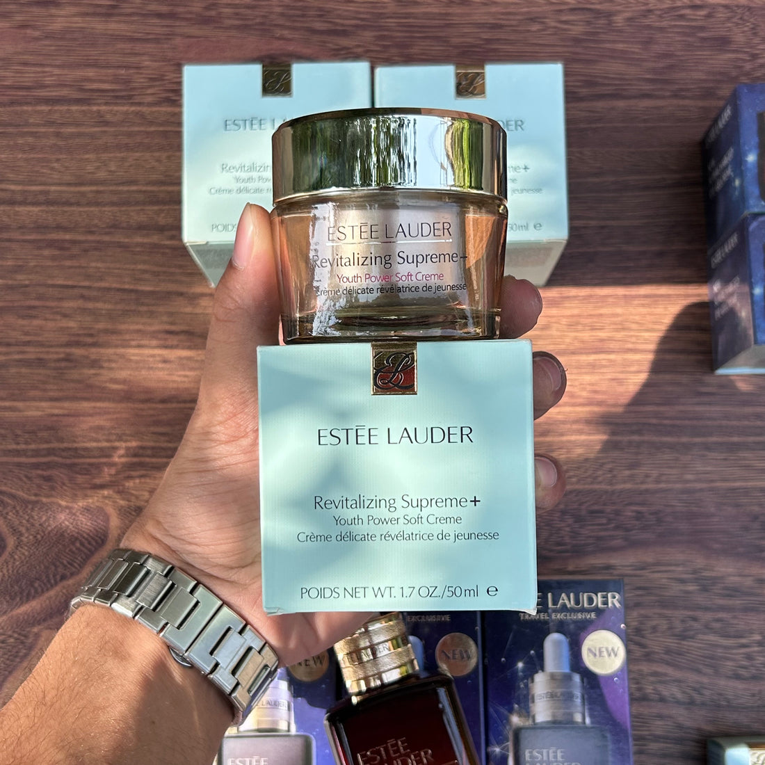 Estee Lauder Revitalizing Supreme+ Moisturizer Youth Power Creme