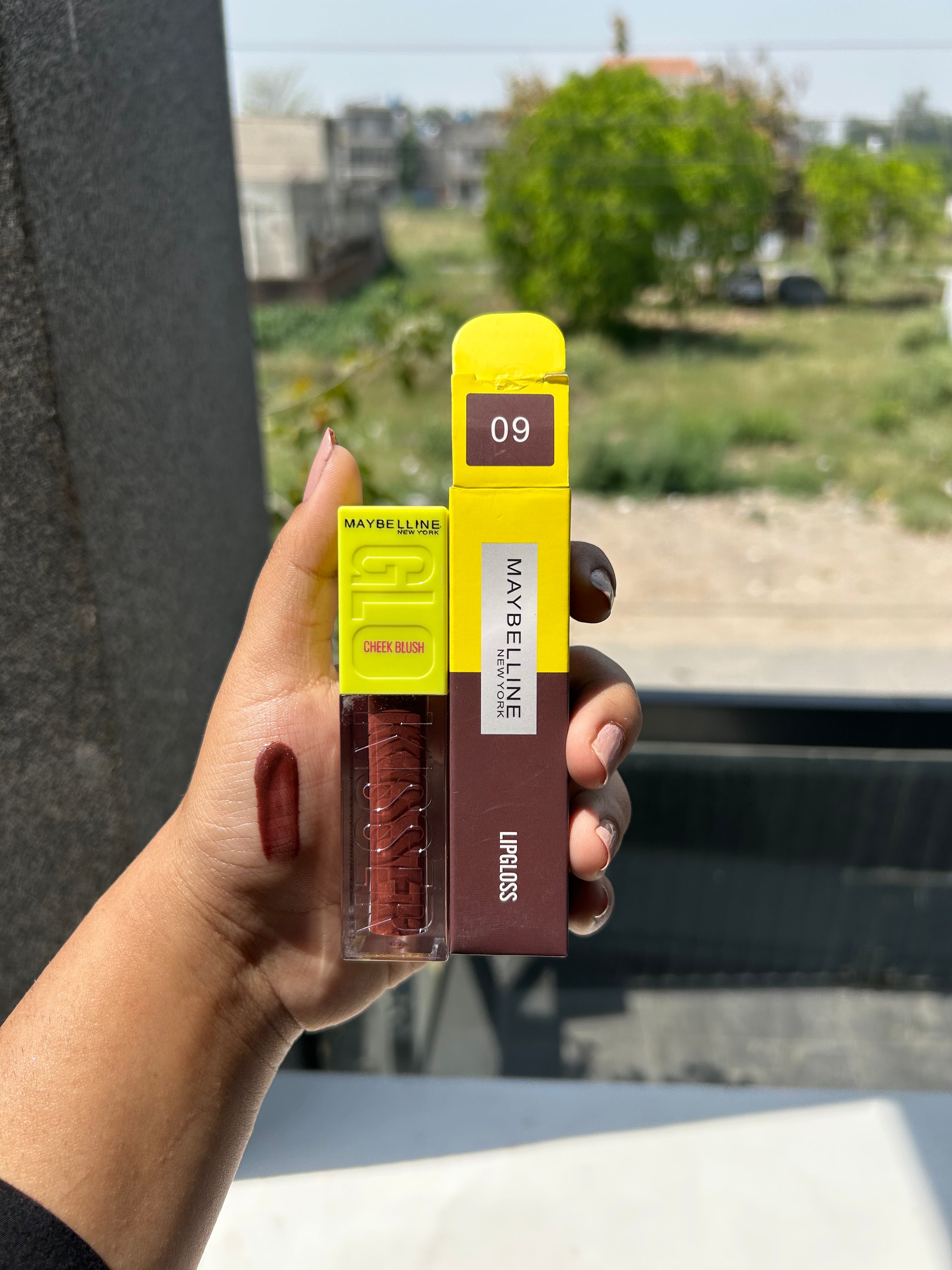 [MAYBELLINE NEW YORK] GloKisser Liquid Cheek Blush and Lip Gloss