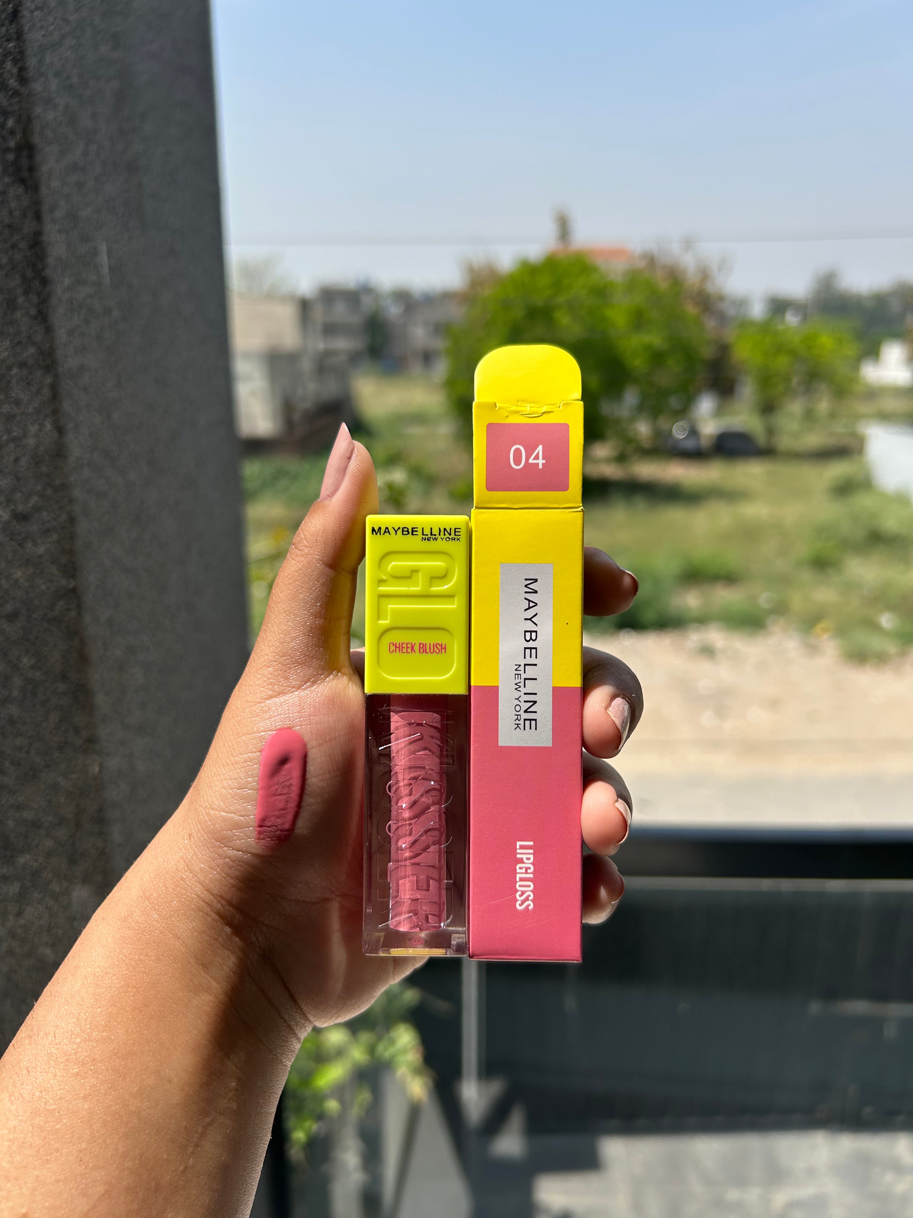 [MAYBELLINE NEW YORK] GloKisser Liquid Cheek Blush and Lip Gloss
