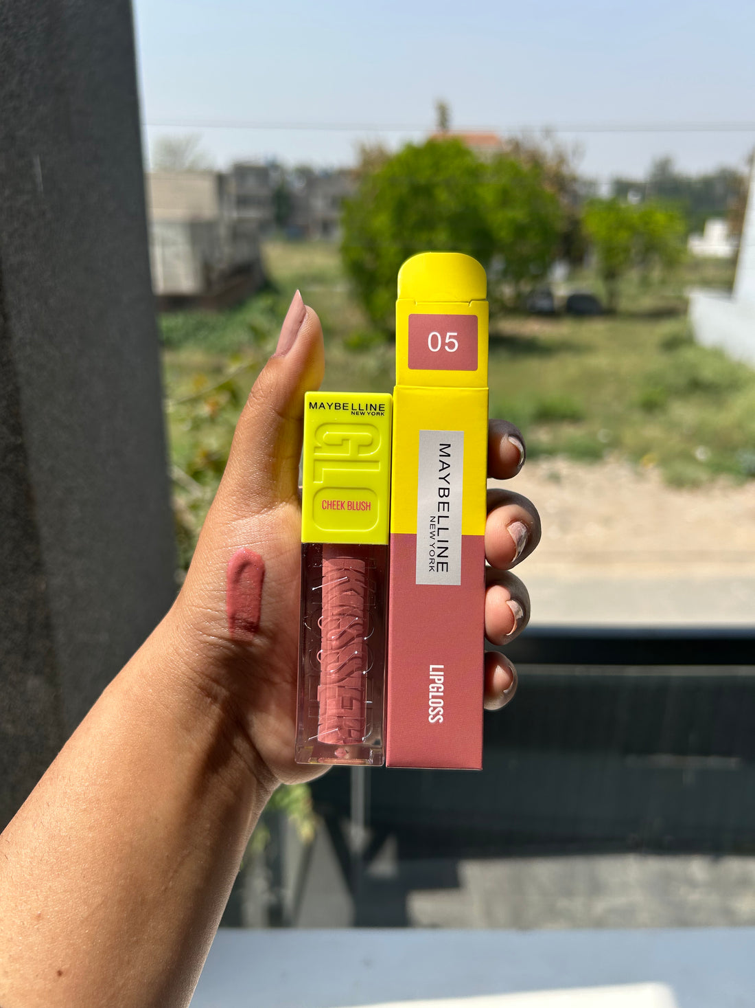 [MAYBELLINE NEW YORK] GloKisser Liquid Cheek Blush and Lip Gloss
