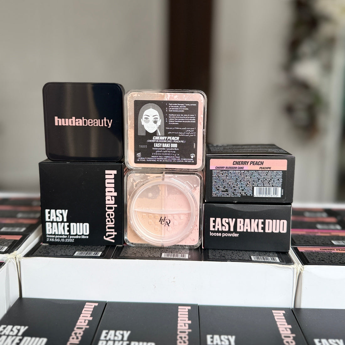 Huda Beauty Easy Bake Duo Loose Powder  "CHERRY PEACH"