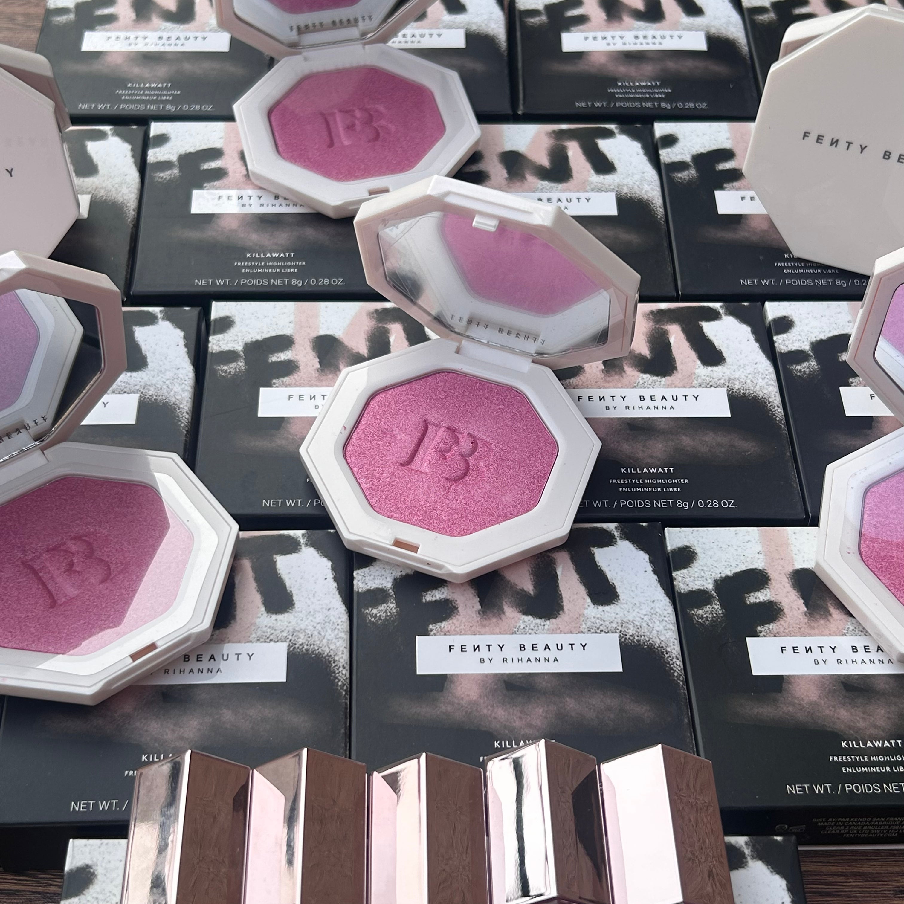 Fenty Beauty by Rihanna Killawatt Freestyle Highlighter