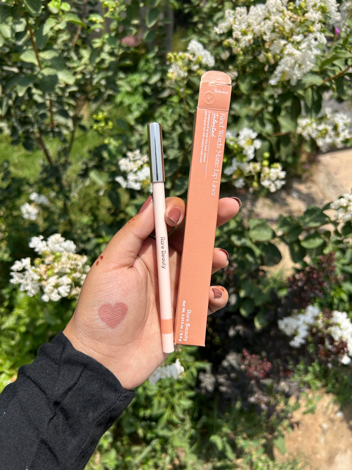 RARE BEAUTY Kind Words Matte Lip Liner