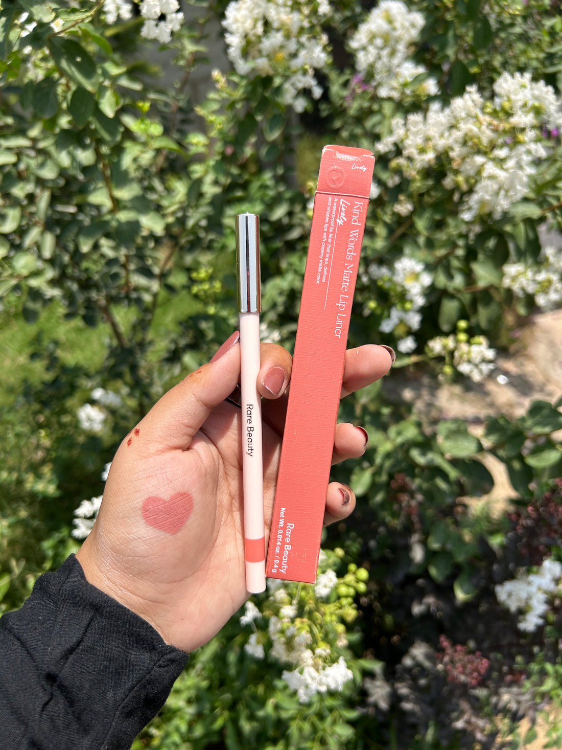 RARE BEAUTY Kind Words Matte Lip Liner