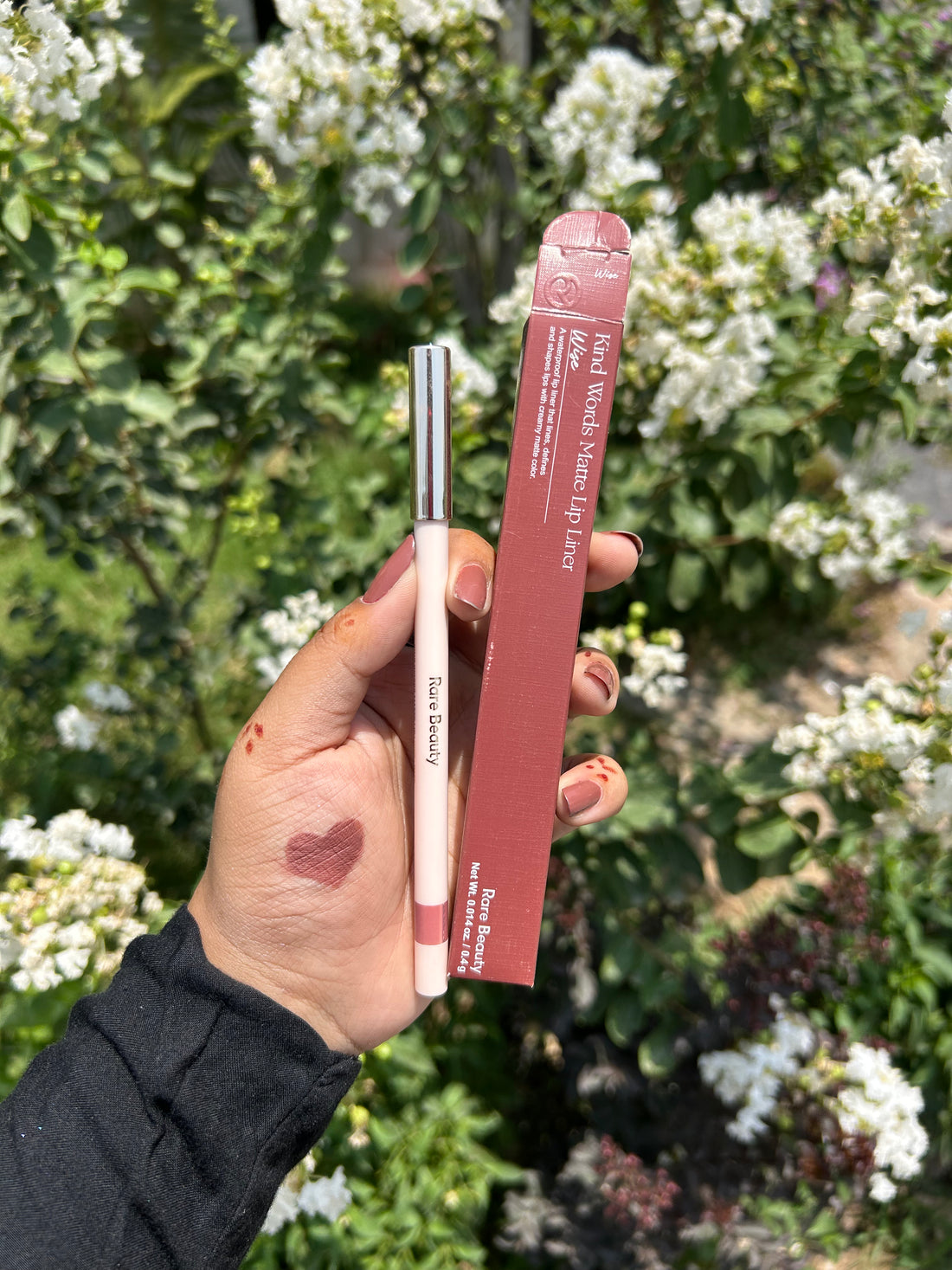 RARE BEAUTY Kind Words Matte Lip Liner
