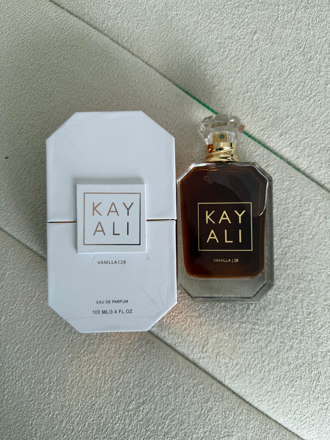 KAYALI Lovefest Burning Cherry 48 Eau de Parfum 100 ML