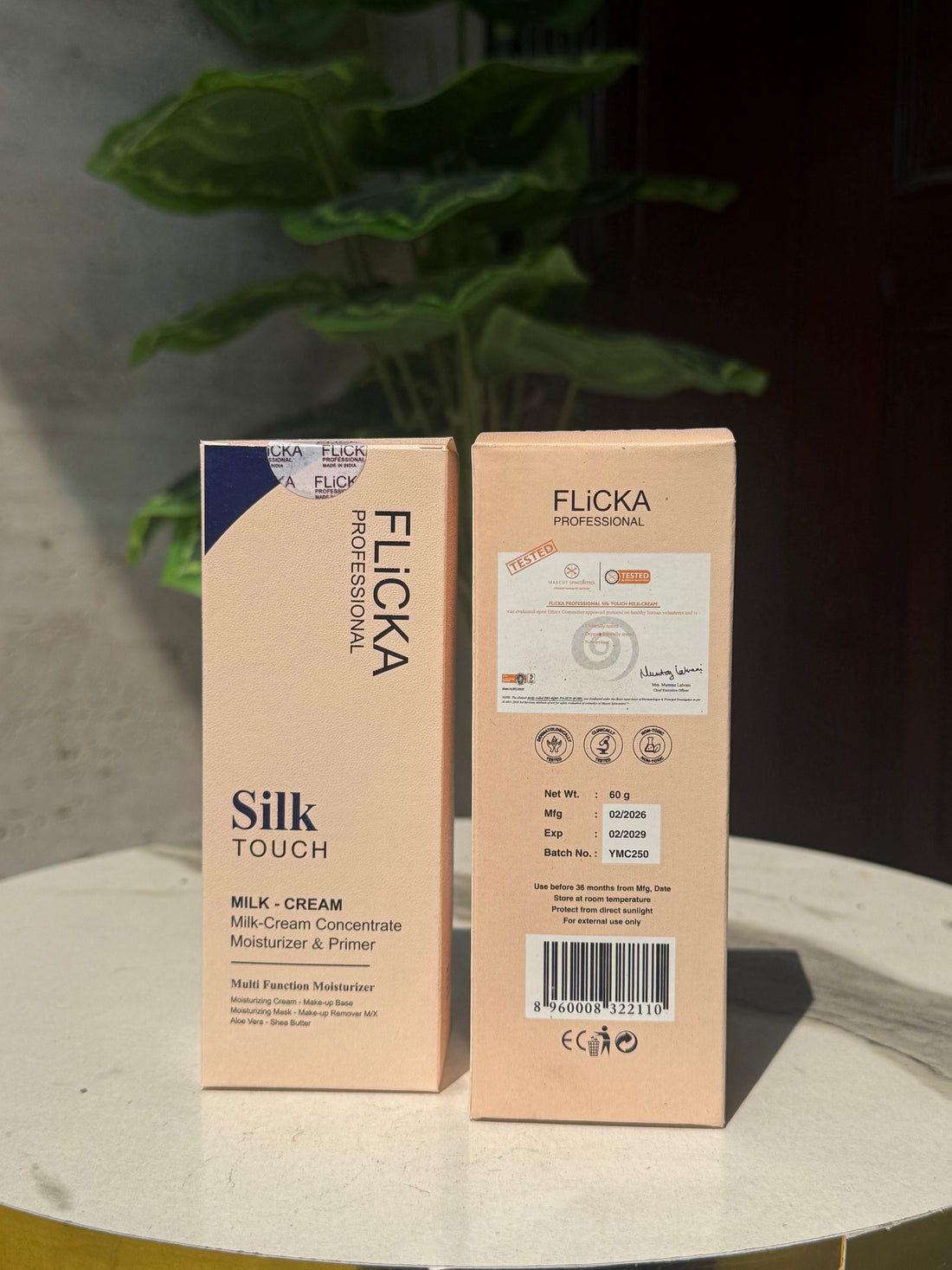 FLiCKA Silk Touch Cream  Moisturizer + Primer