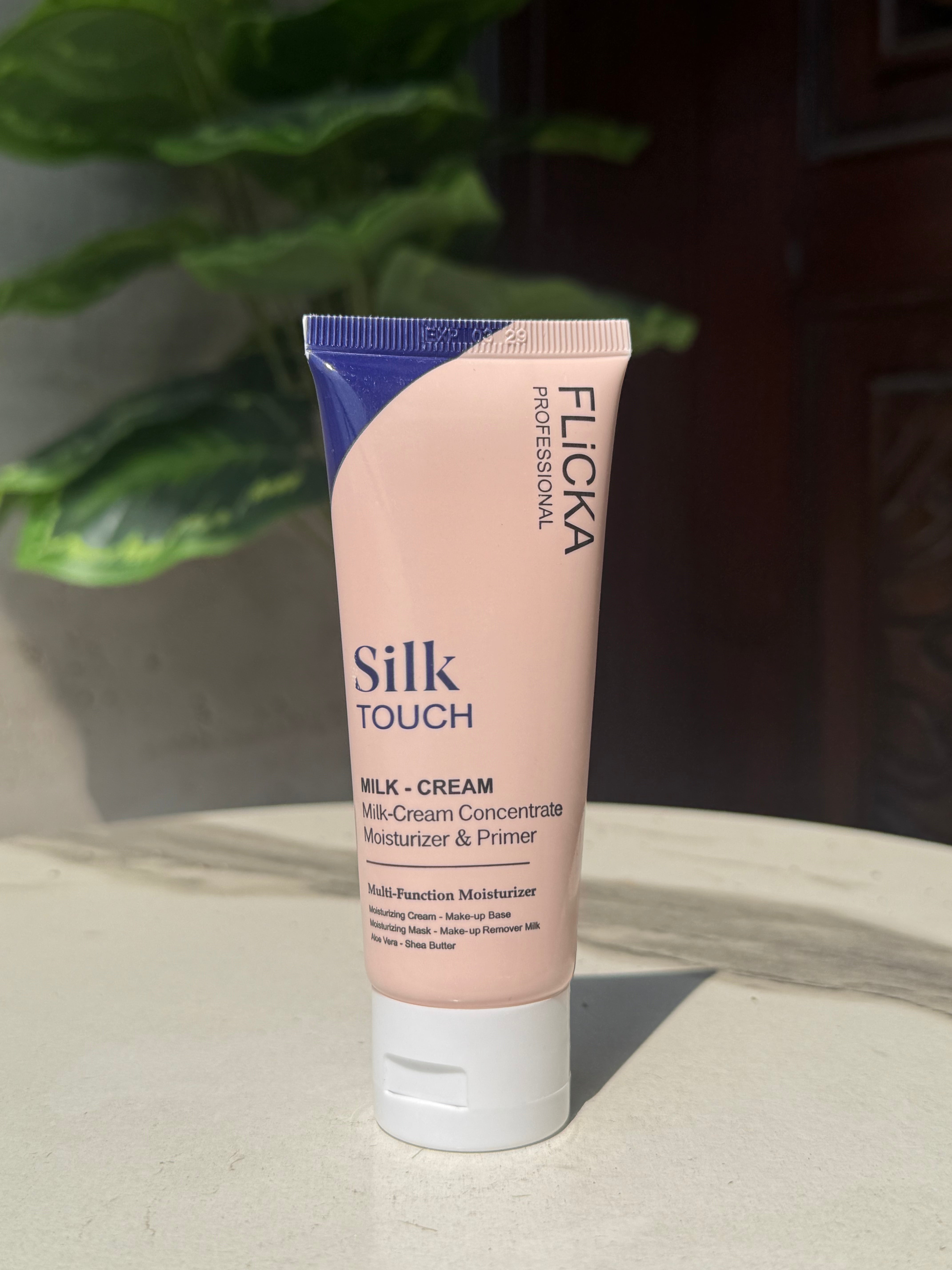 FLiCKA Silk Touch Cream  Moisturizer + Primer