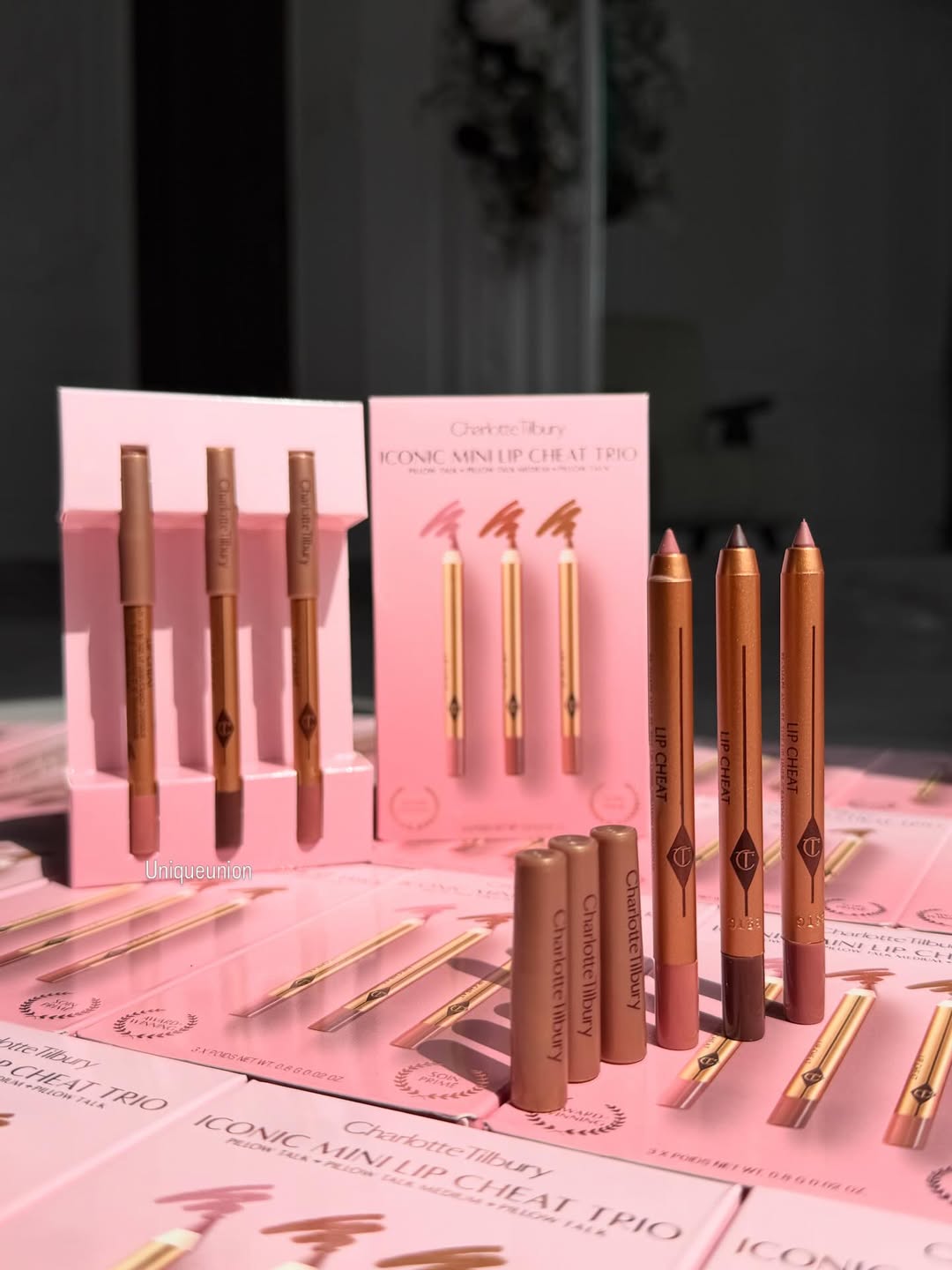 CHARLOTTE TILBURY Iconic Mini Lip Cheat Trio