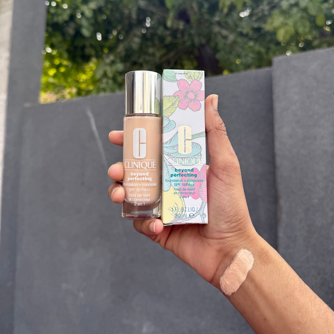 Clinique Shade Beyond Perfecting™ Foundation + Concealer