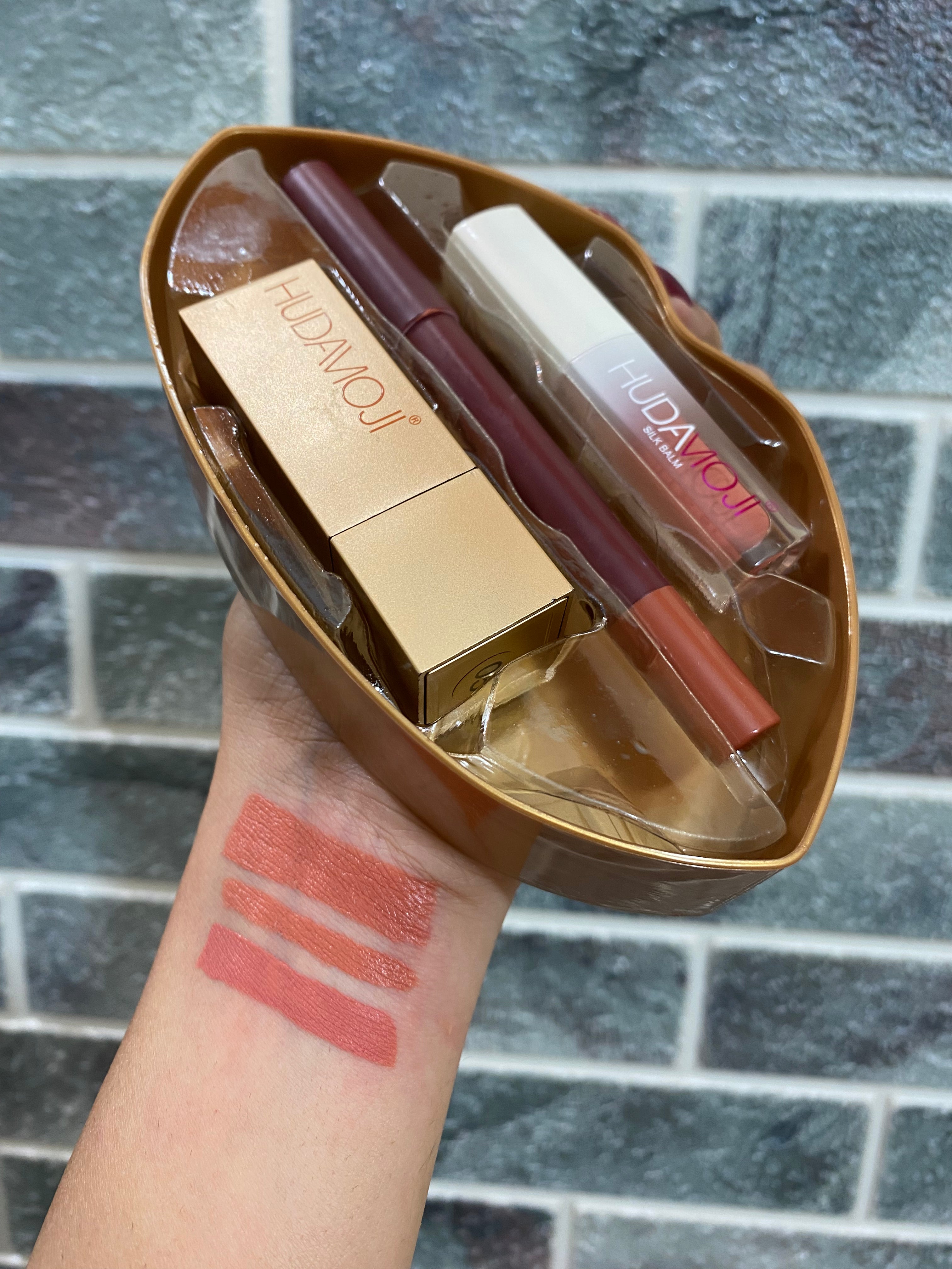 HUDAMOJI LIP KIT