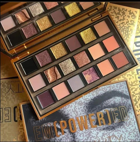 Huda Beauty Empowered Eye shadow Palette