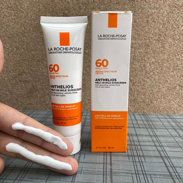 La Roche- posay anthelios Melt -in milk sunscreen spf60